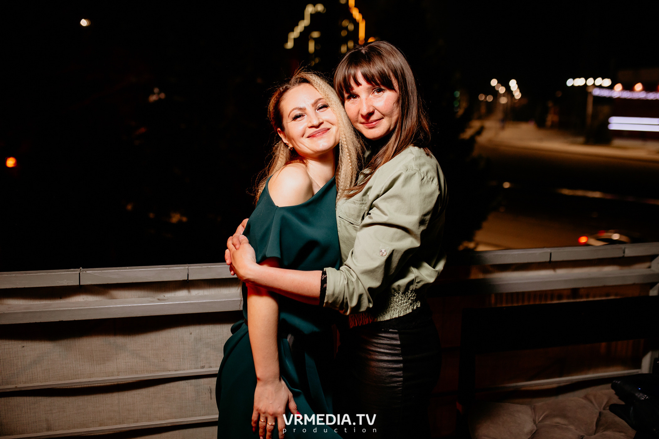 Выходные в баре «DOSKI»