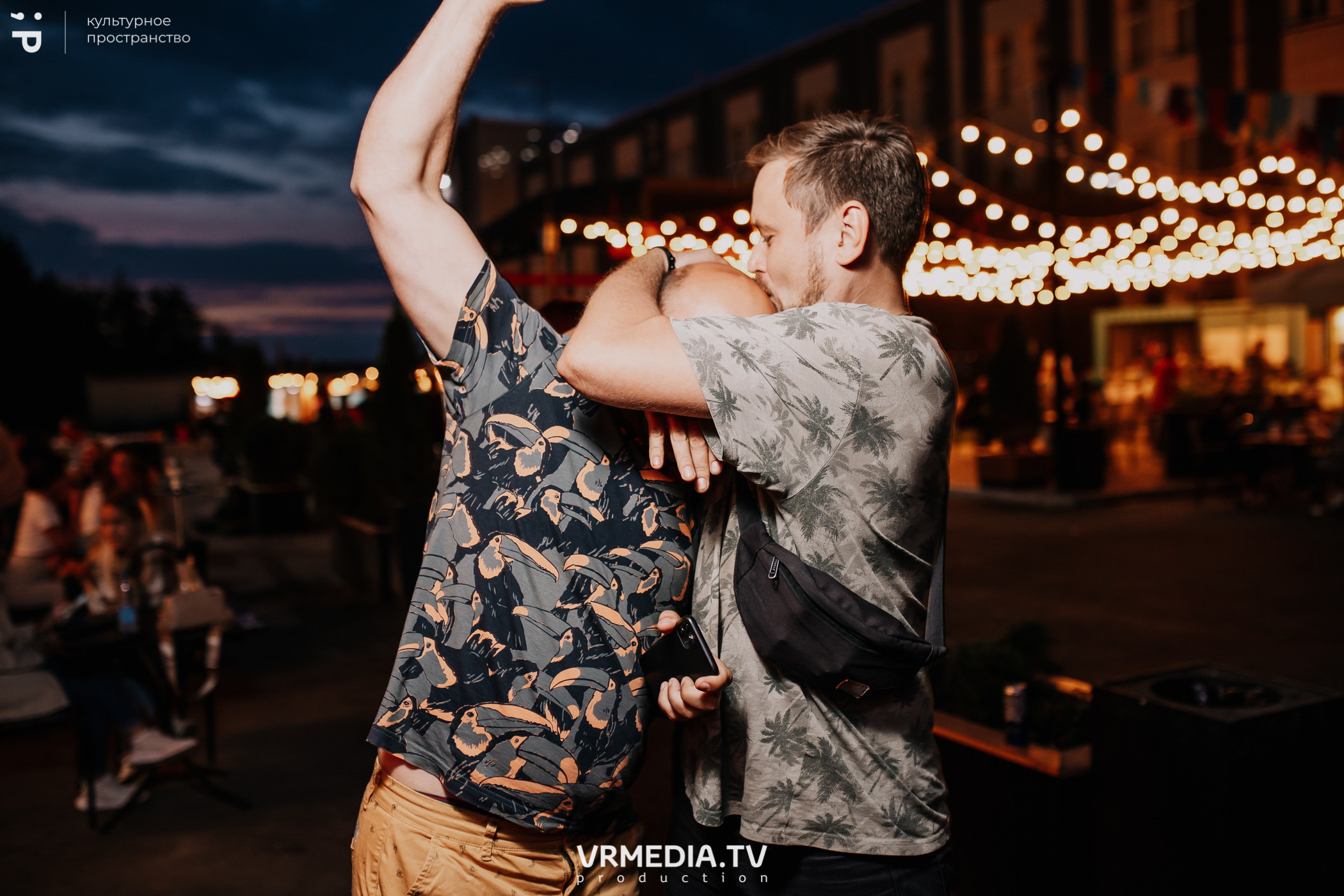 11 Friends of Chao в культурном пространстве «Редакция»