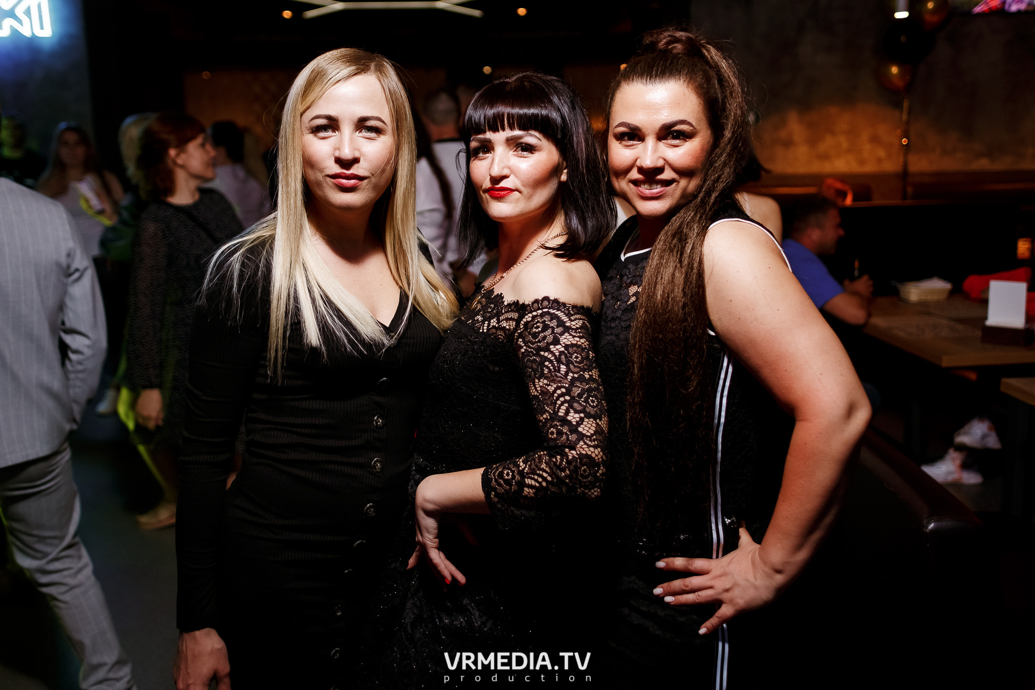 Выходные в баре «DOSKI»