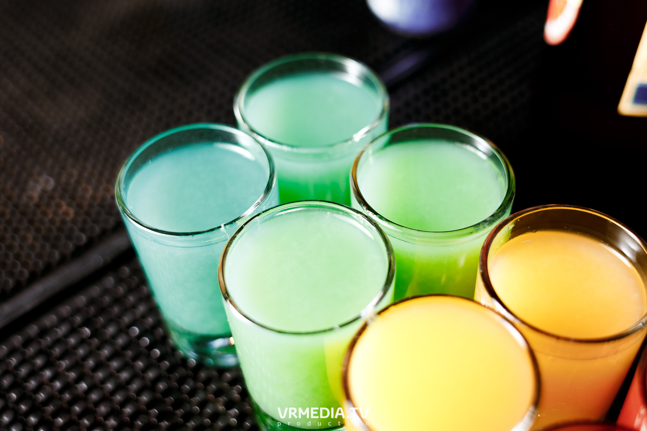 Выходные в баре «DOSKI»