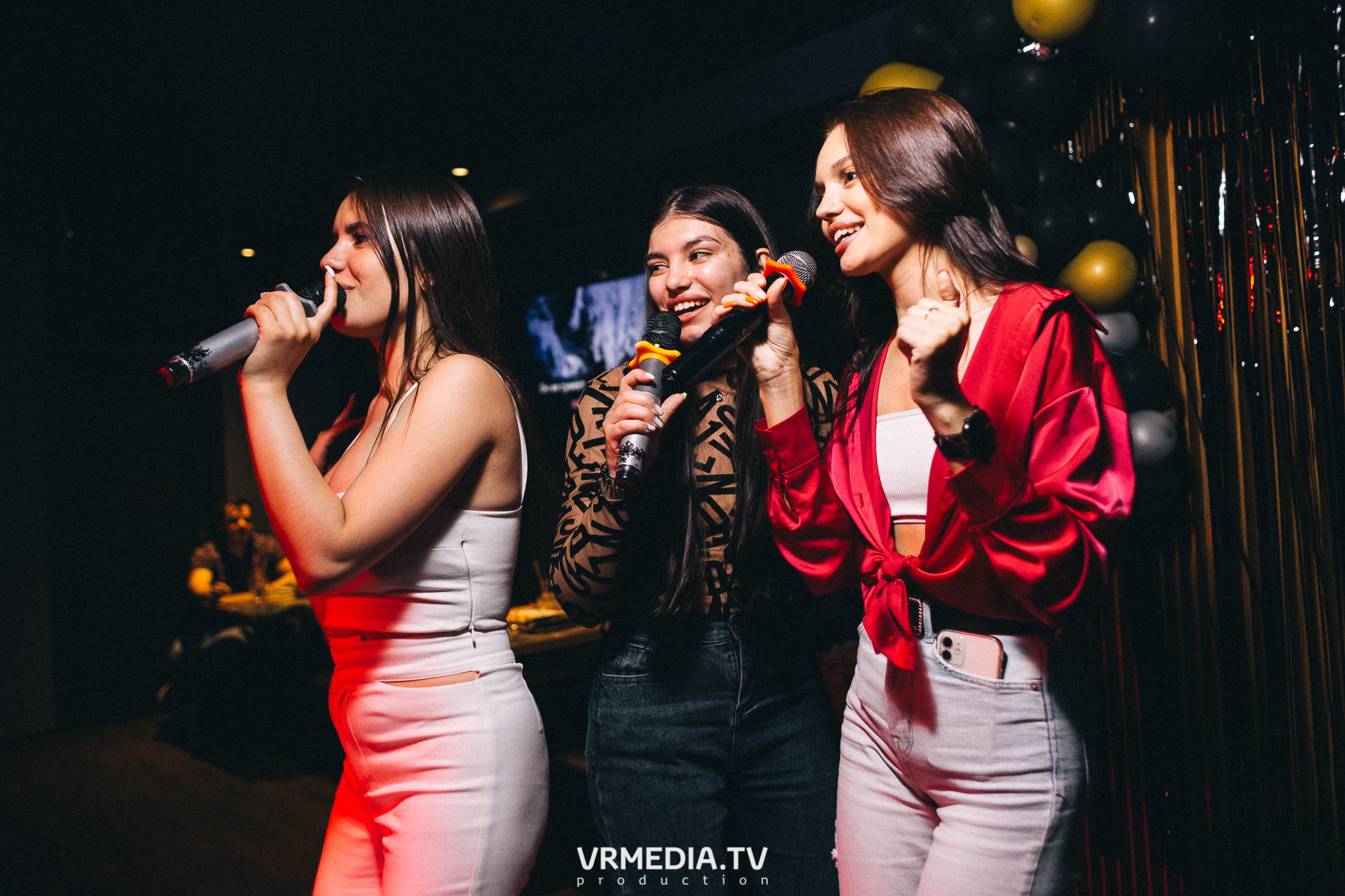 На чилле в баре «DOSKI»