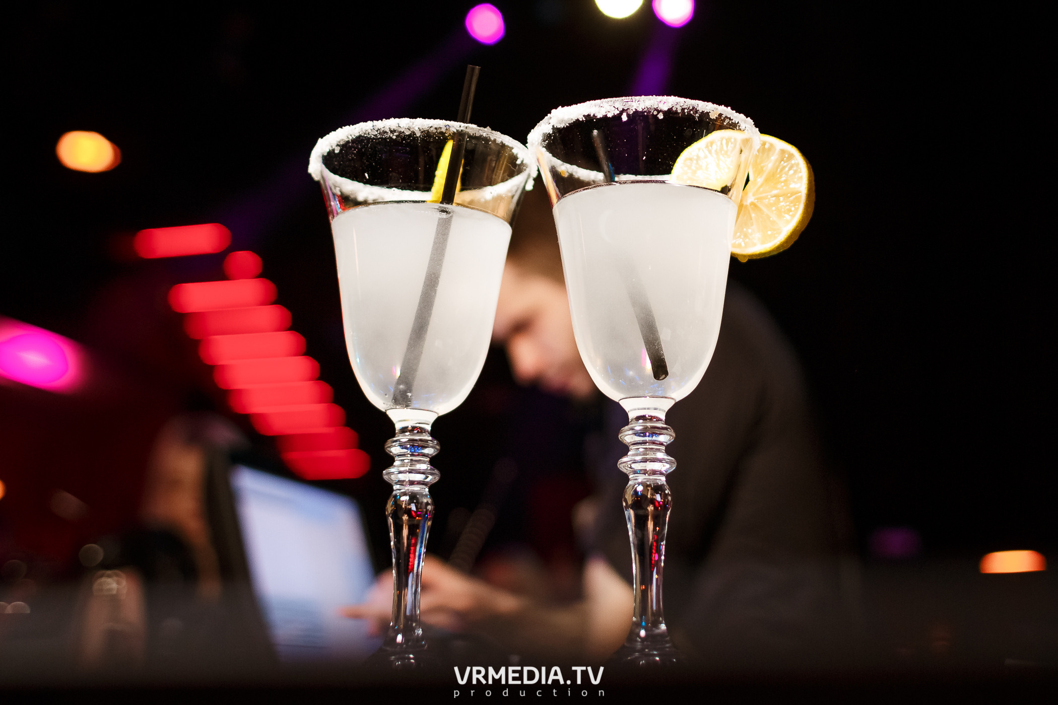 Выходные в ночном клубе «ЭФИР»