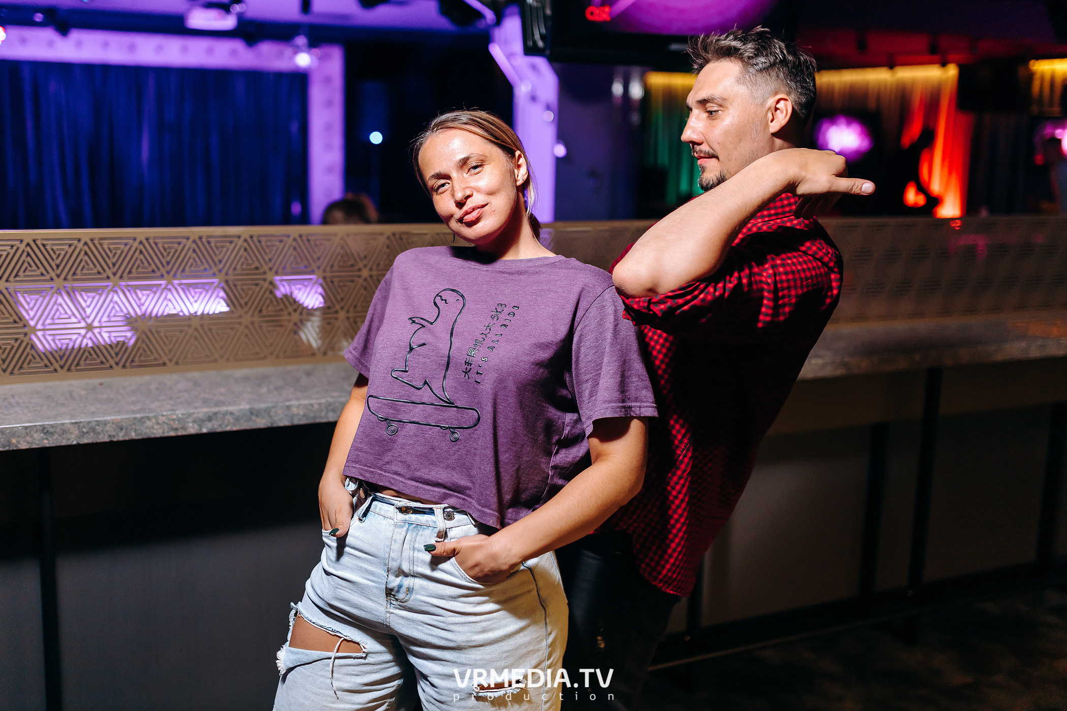 Золотая пятница в караоке-баре «Volna»