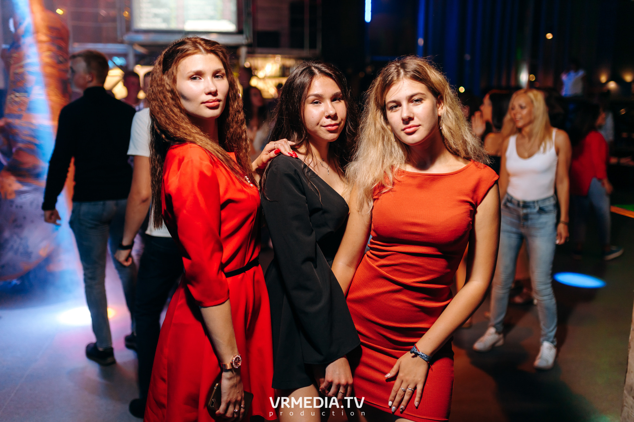 Выходные в баре «DOSKI»