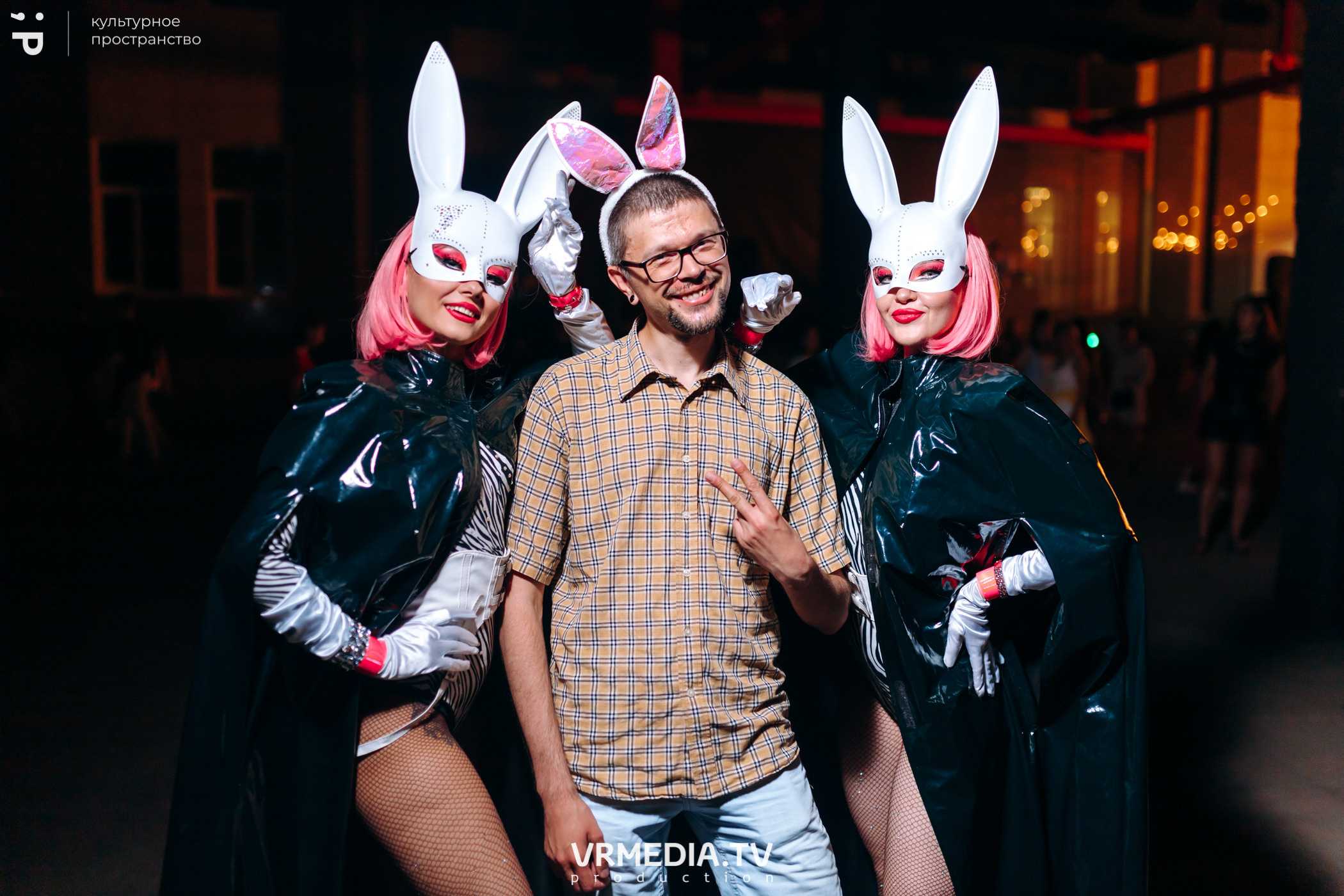 #Редакция_Лето: Warm Inside в культурном пространстве «Редакция»