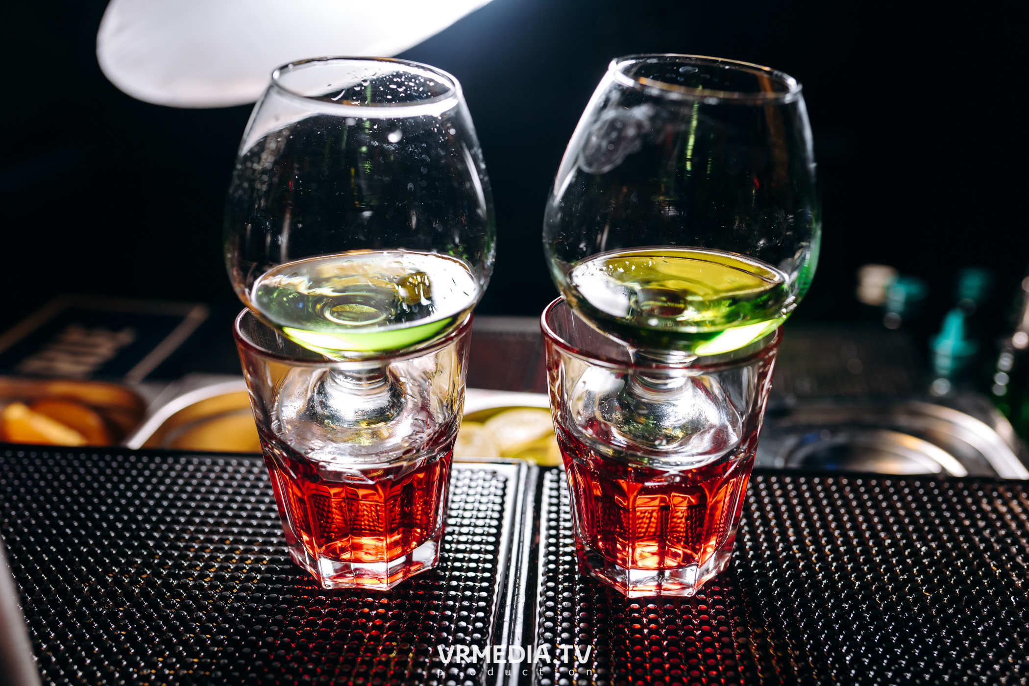 Выходные в баре «DOSKI»