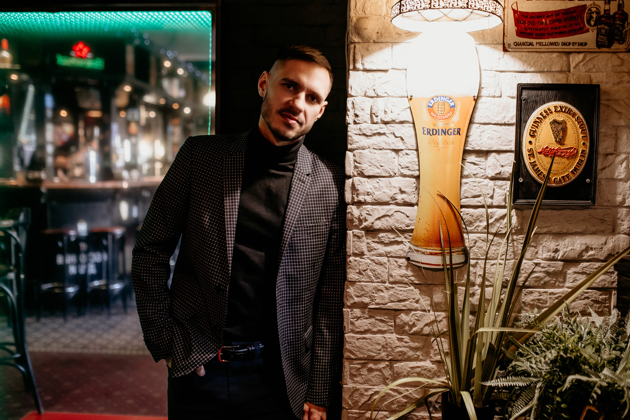 Harat’s pub (Ноградская, 5)