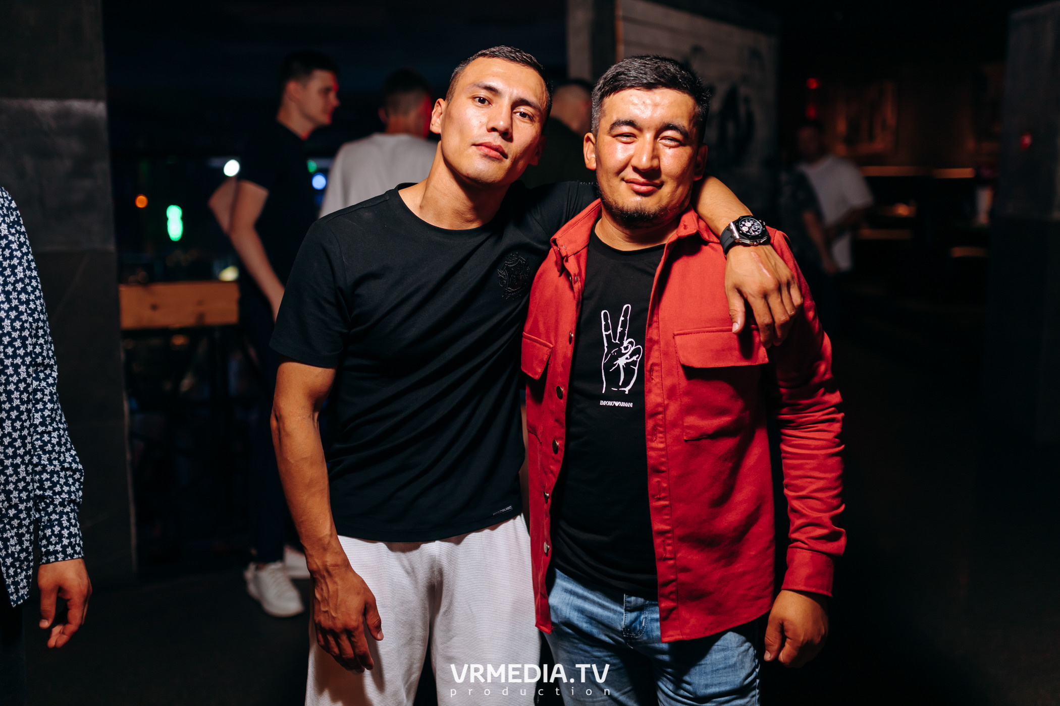 Выходные в баре «DOSKI»