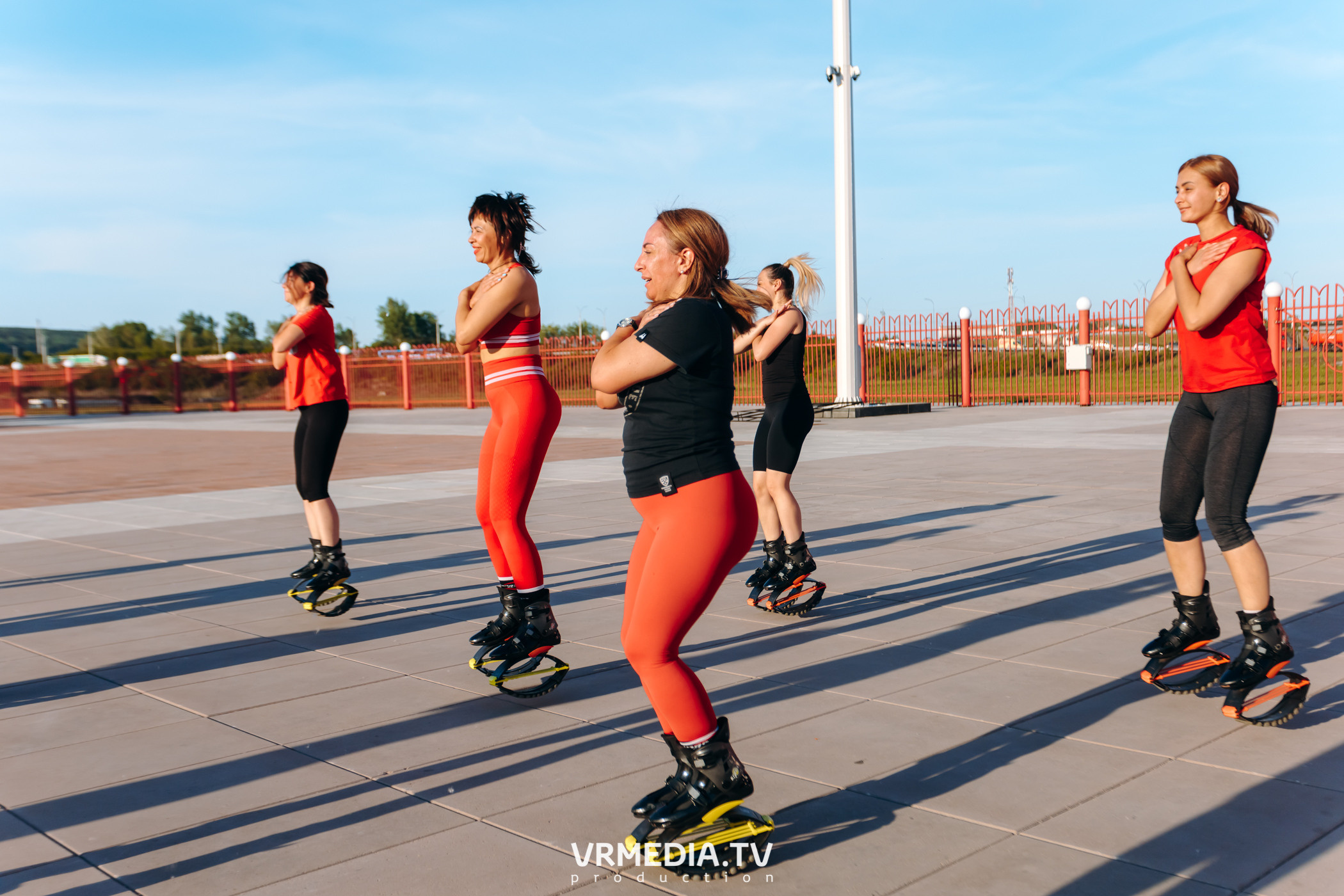 Открытая тренировка «Kangoo jumps»