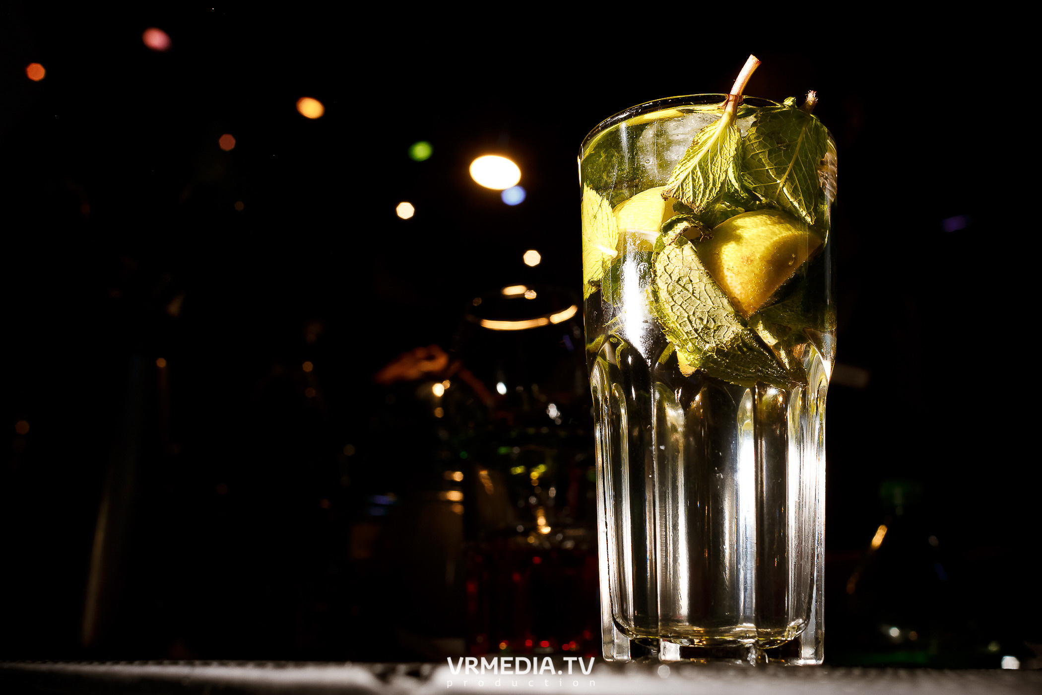 Выходные в баре «DOSKI»