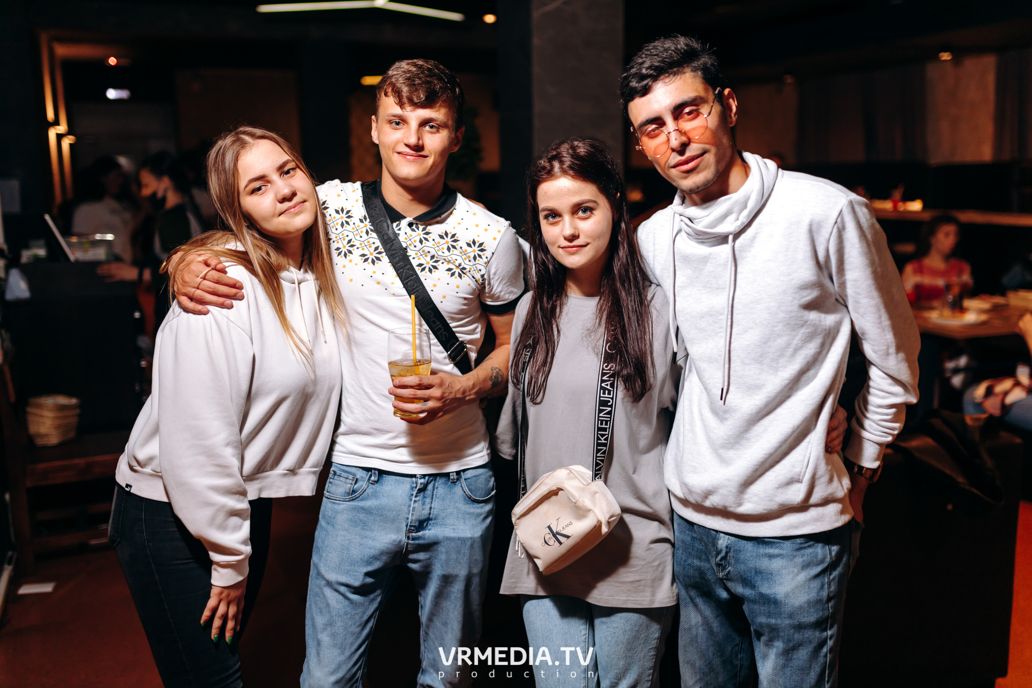 Выходные в баре «DOSKI»