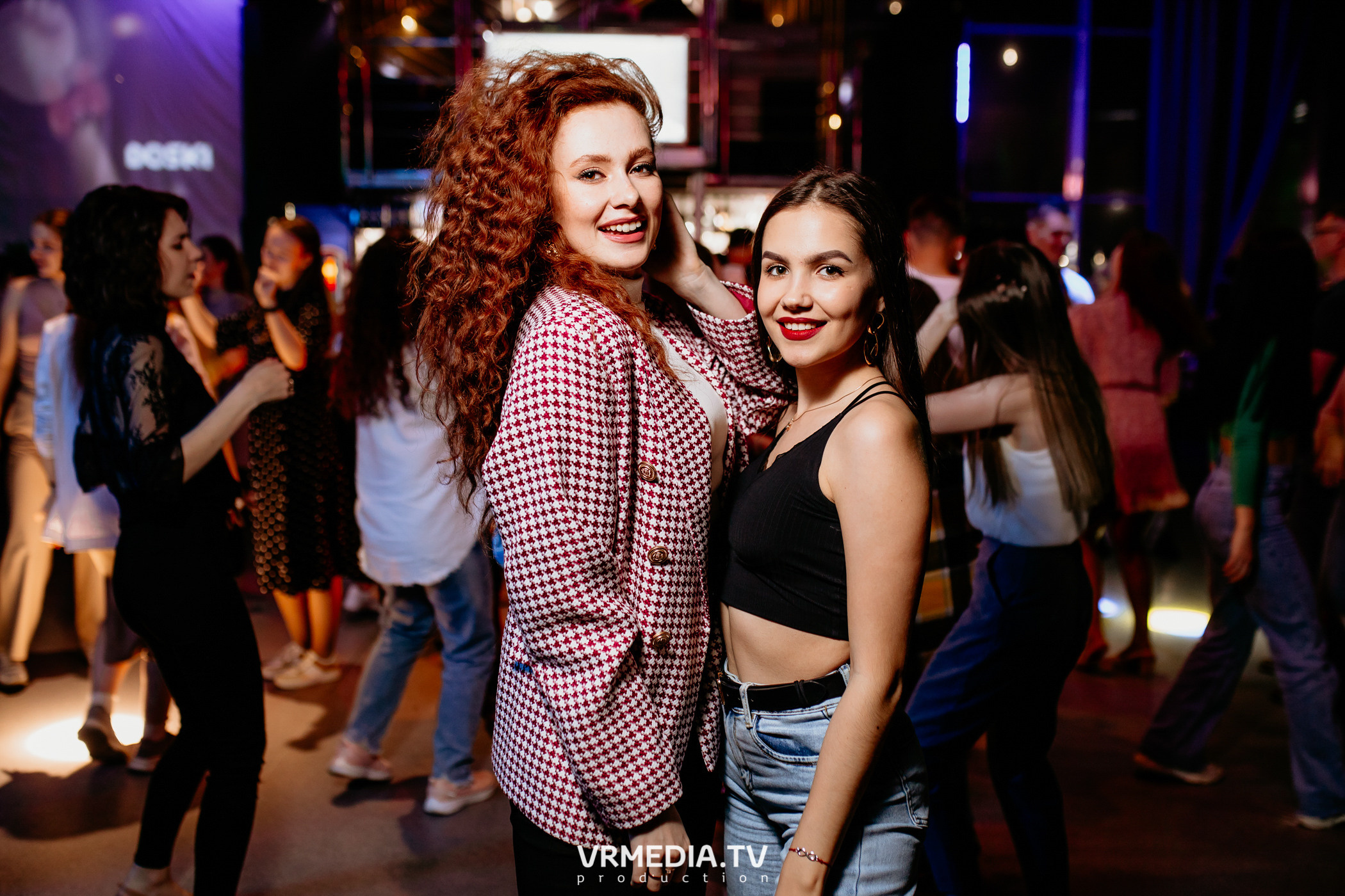 Выходные в баре «DOSKI»