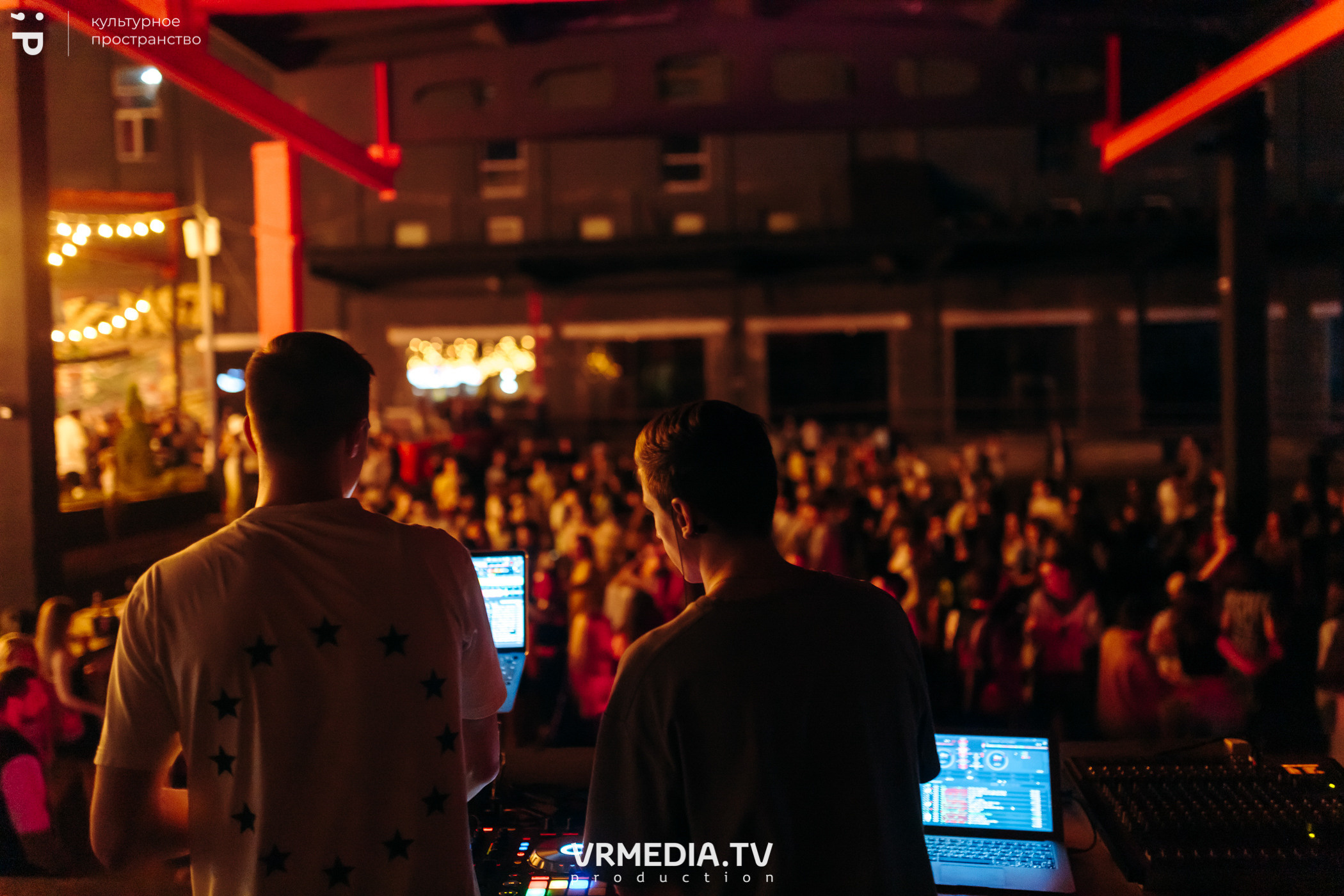 #Редакция_Лето: Warm Inside в культурном пространстве «Редакция»