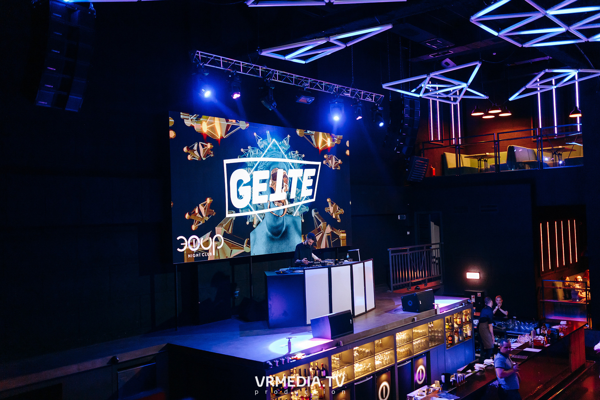 Выходные в ночном клубе «ЭФИР»