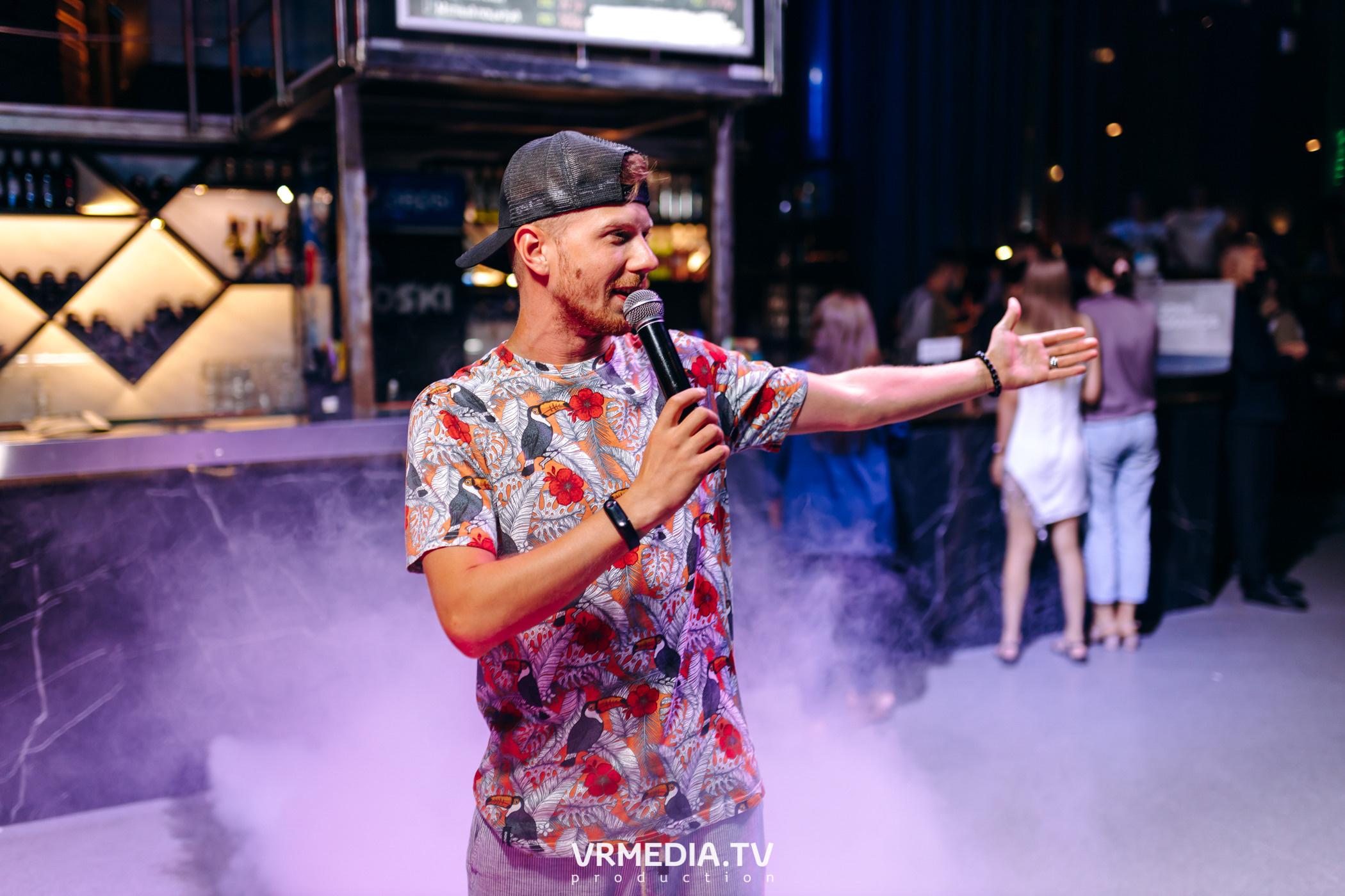 Выходные в баре «DOSKI»