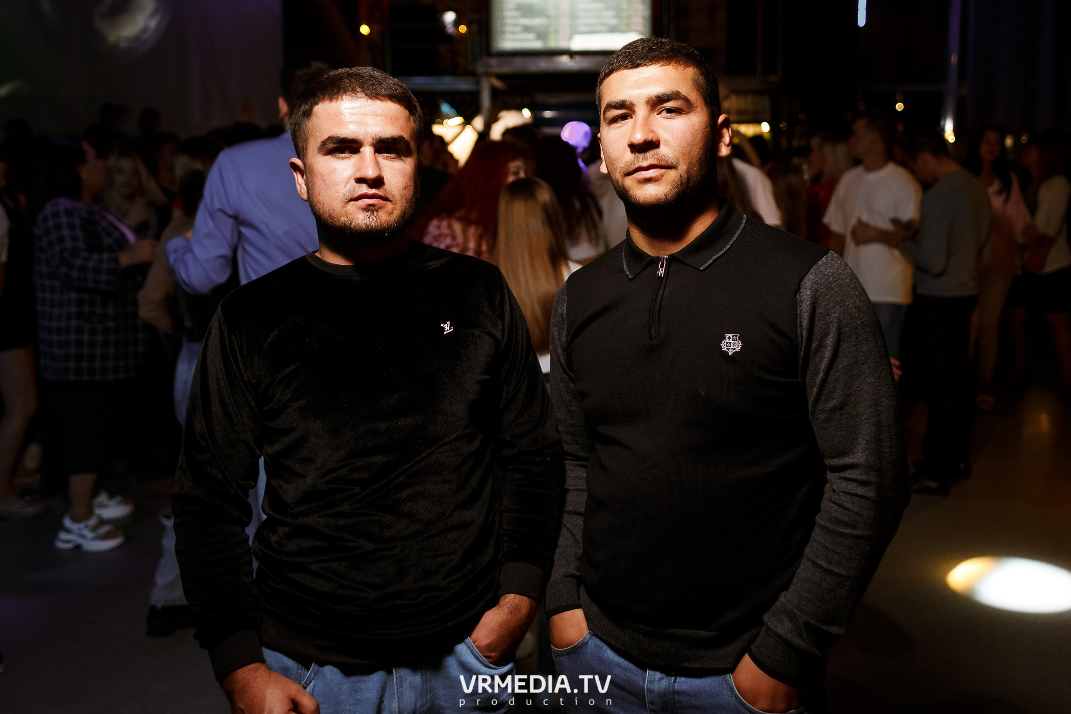 Выходные в баре «DOSKI»