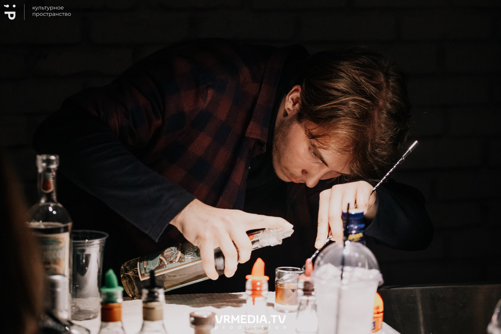 11 Friends of Chao в культурном пространстве «Редакция»