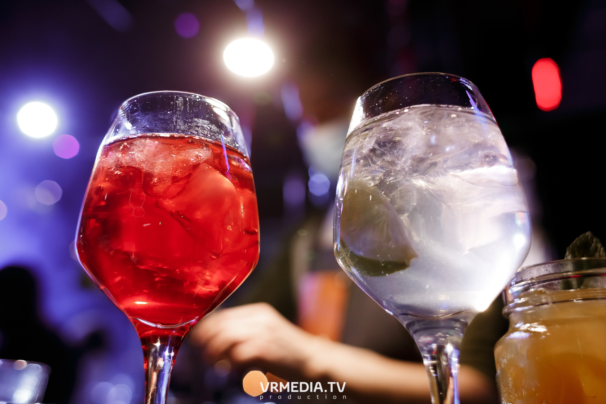 Выходные в баре «DOSKI»