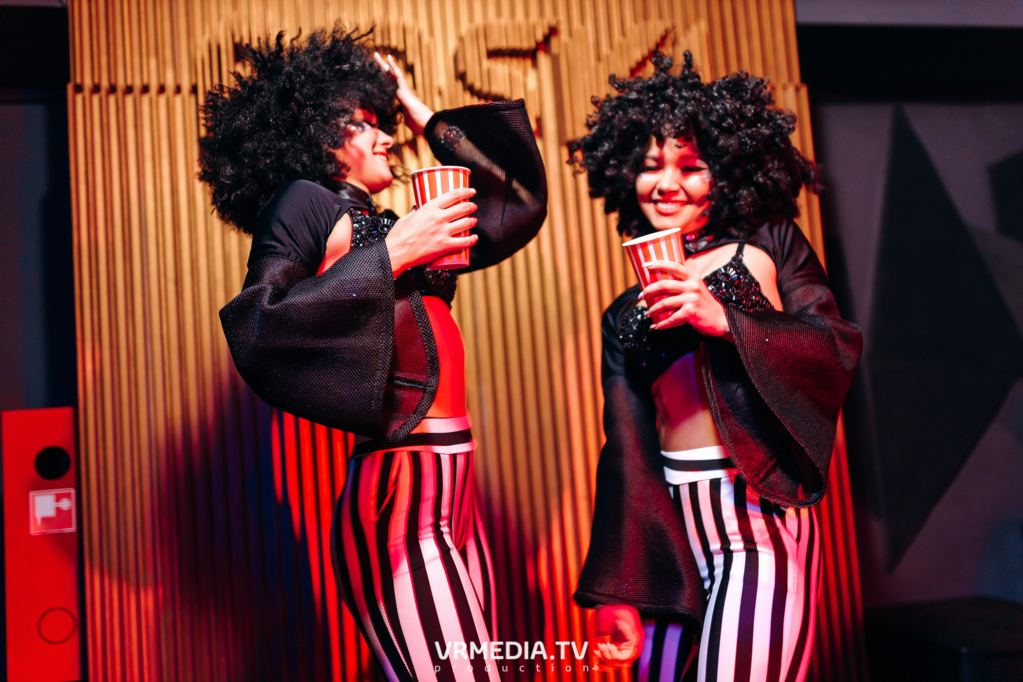 Выходные в баре «DOSKI»