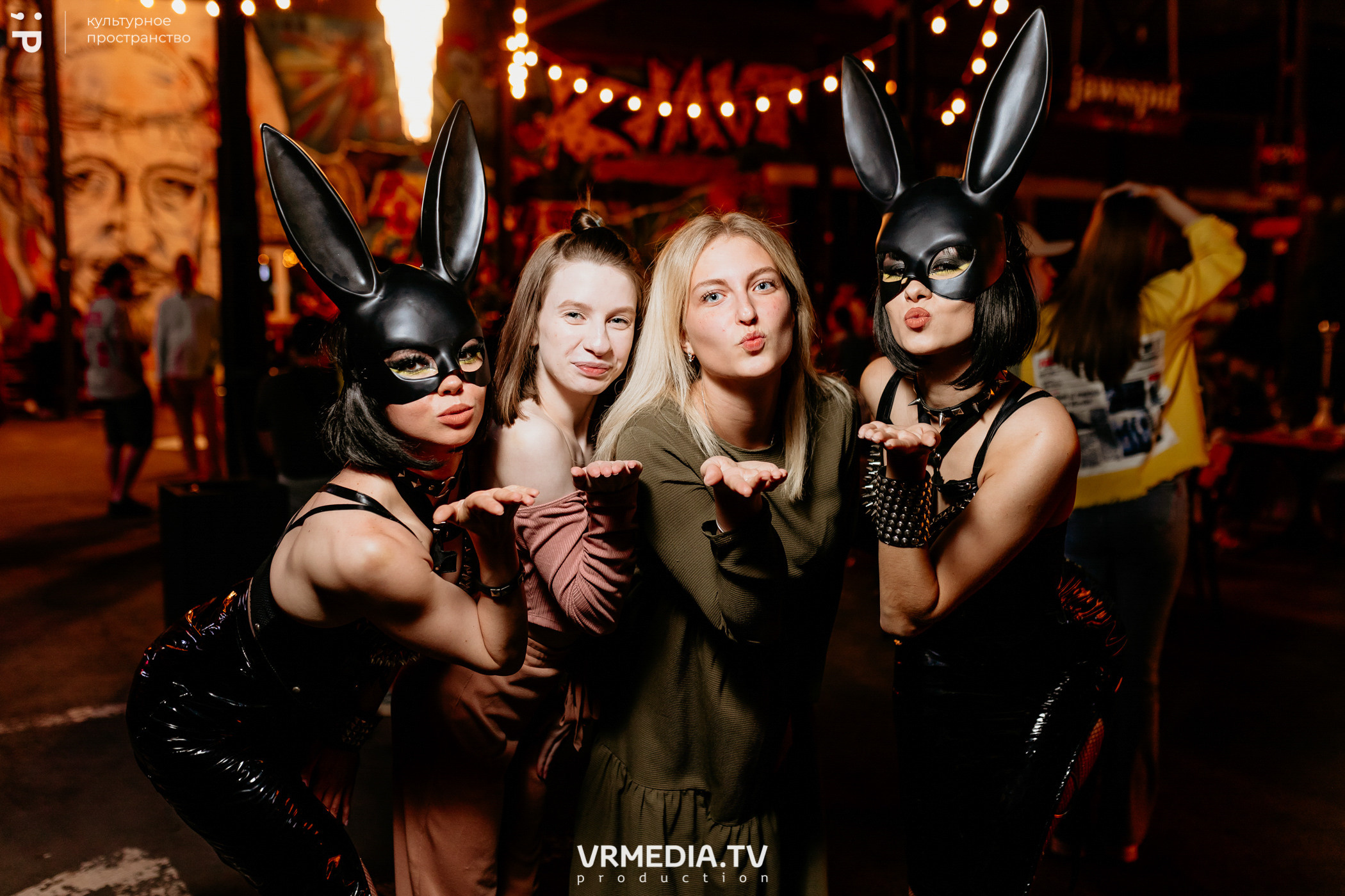 #Редакция_Лето: Time 92 в культурном пространстве «Редакция»