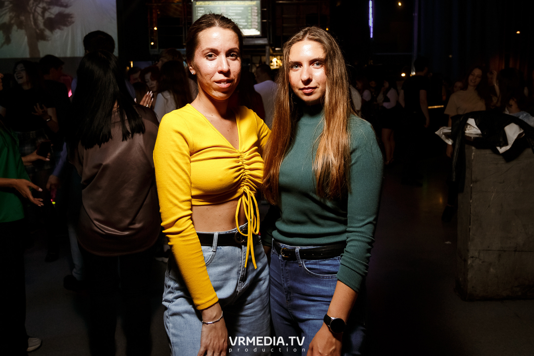 Выходные в баре «DOSKI»