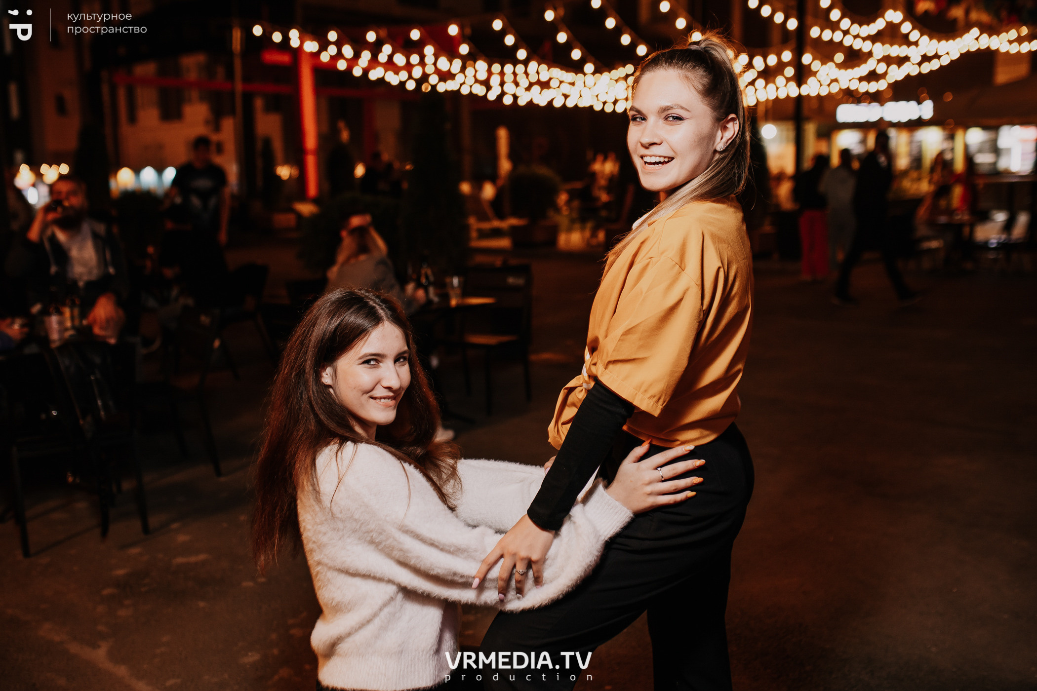 Открытие «C’mon bar» в культурном пространстве «Редакция»