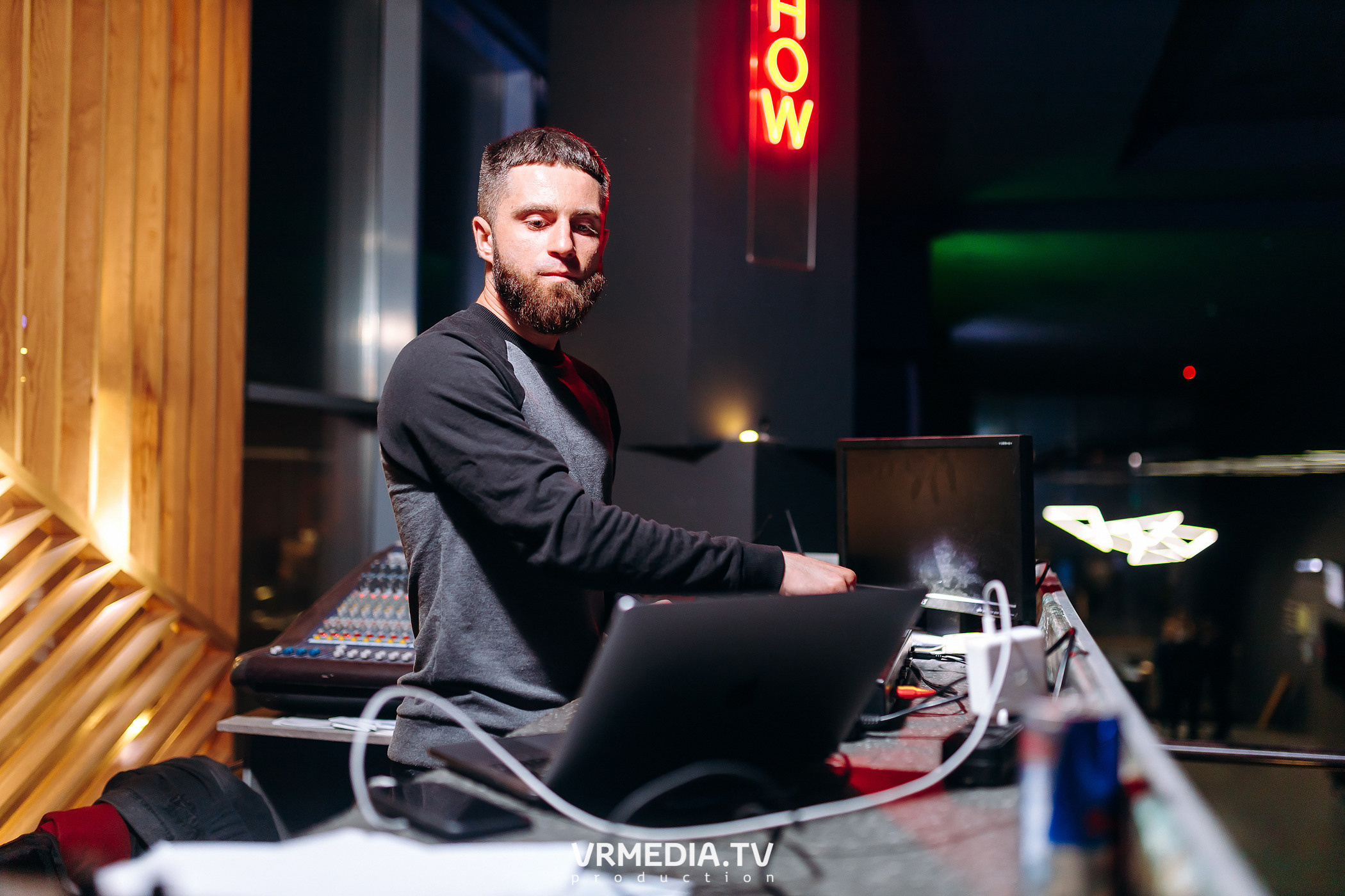 Выходные в баре «DOSKI»