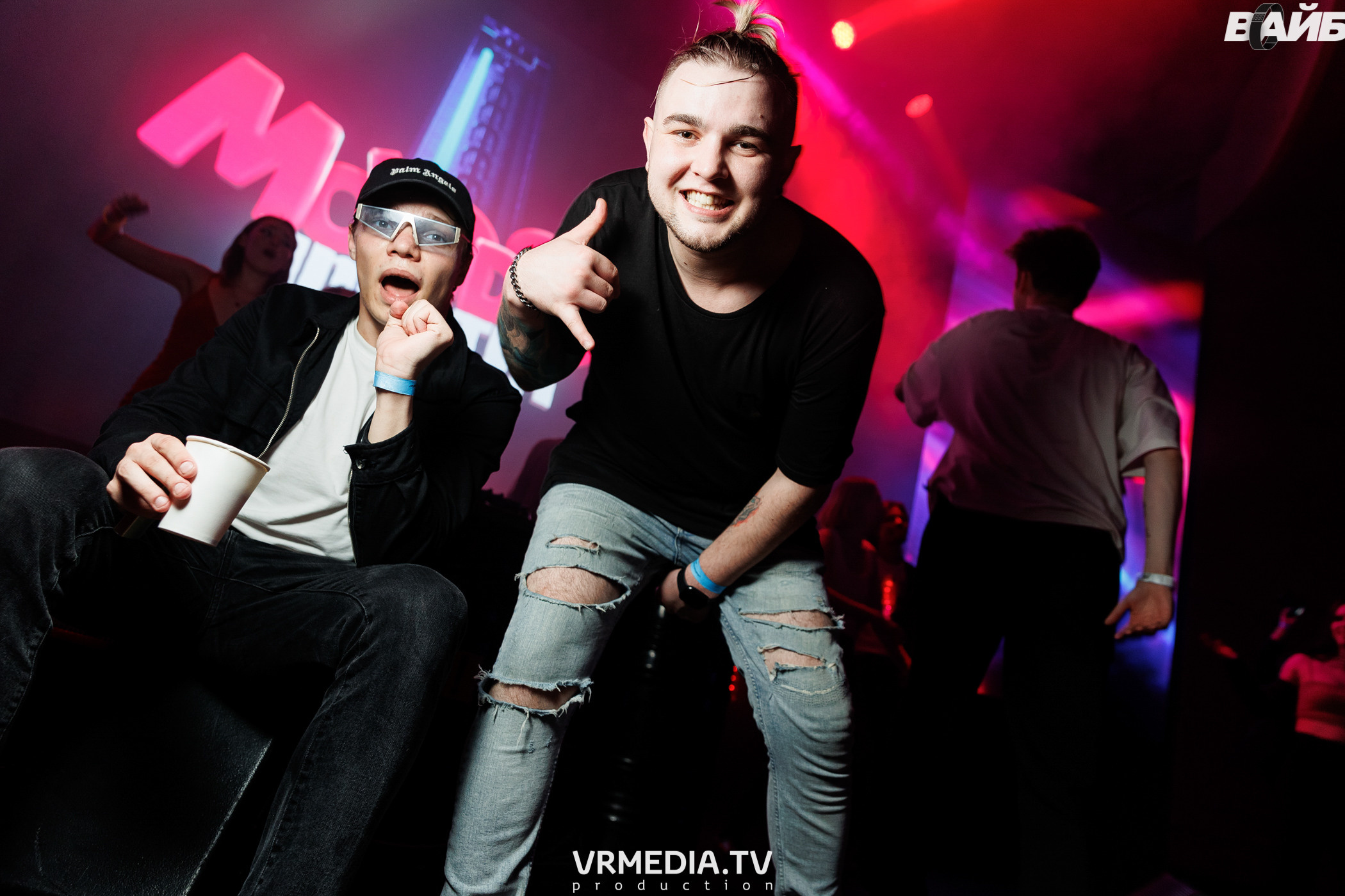 Молодость простит