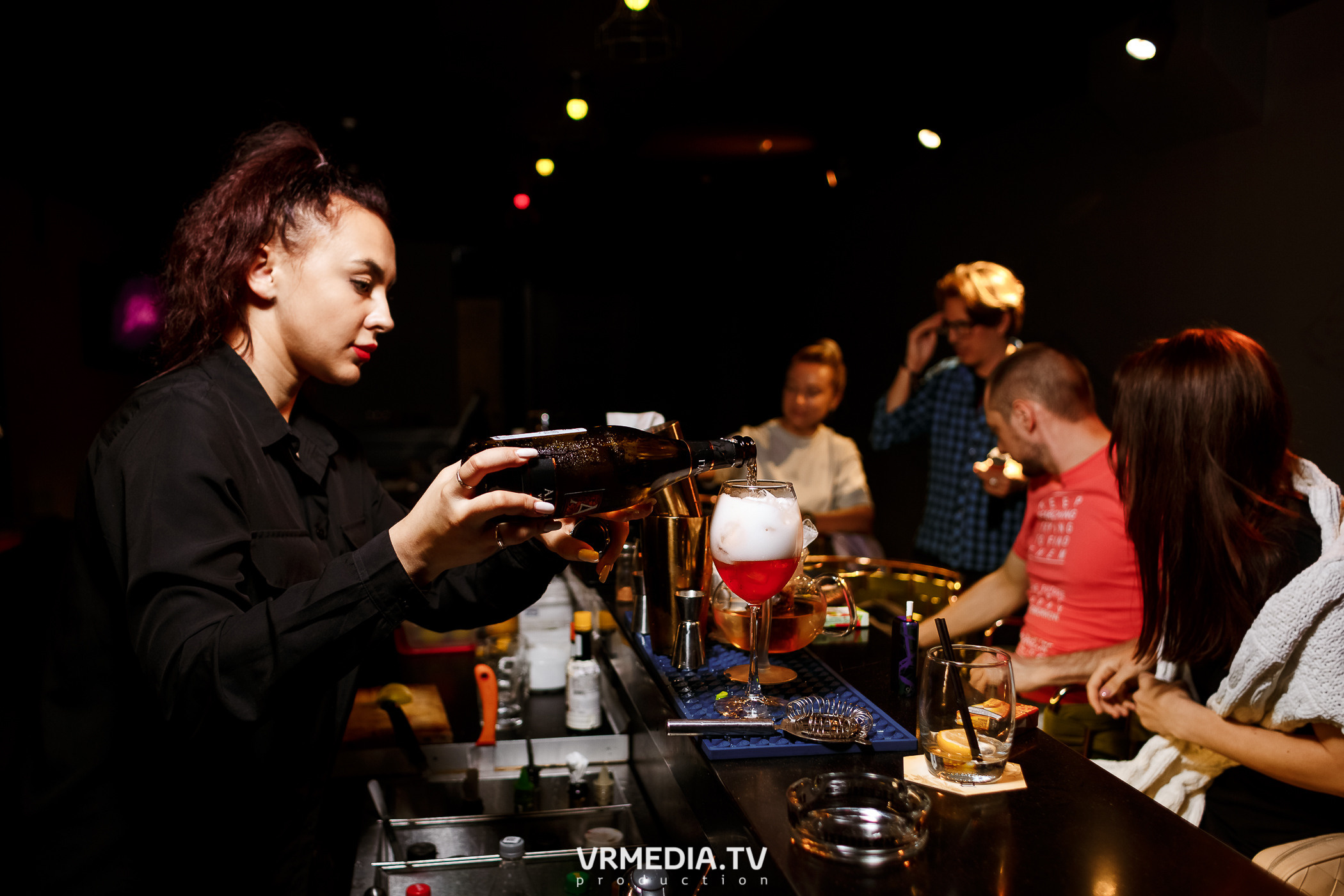 Золотая пятница в караоке-баре «Volna»