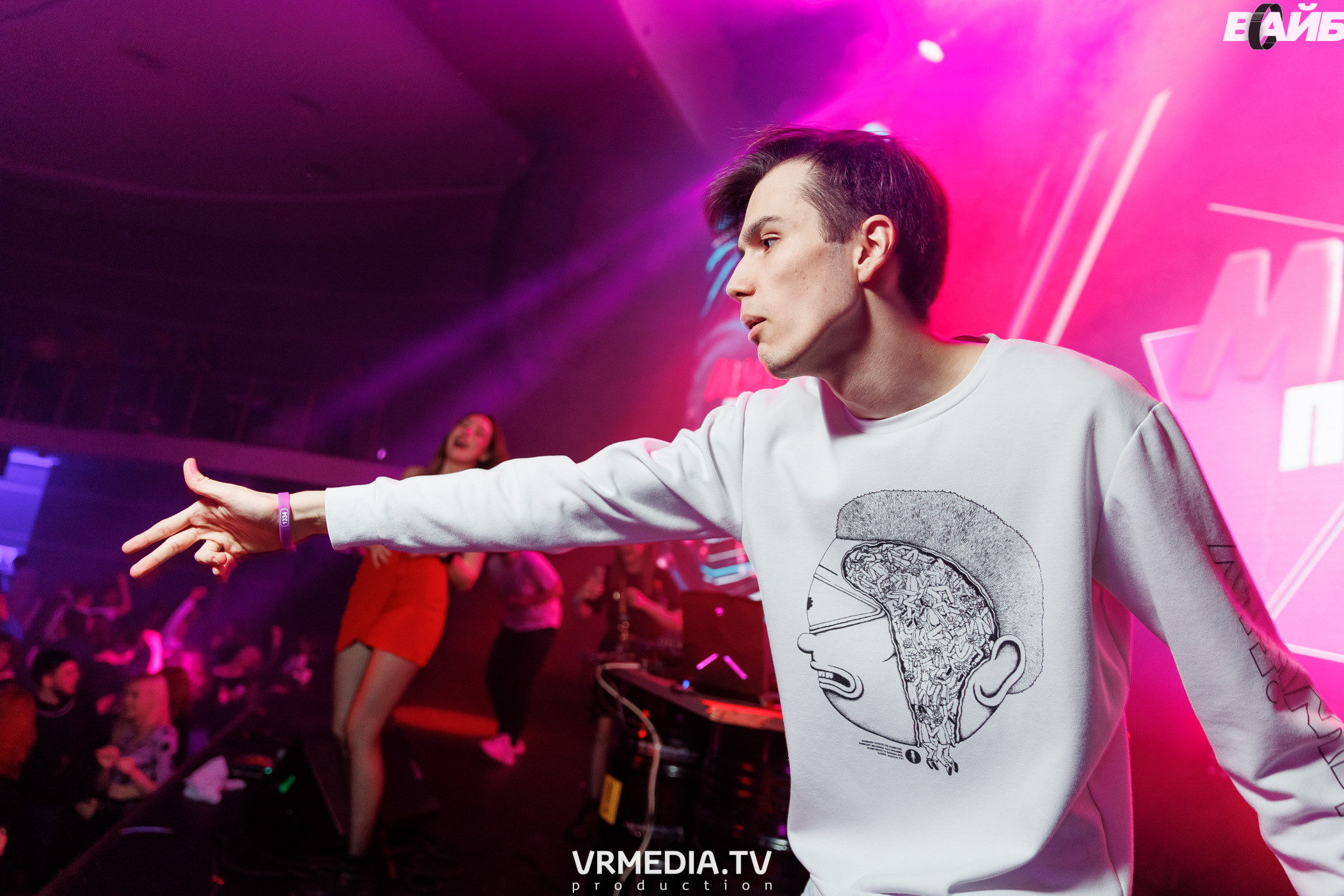 Молодость простит