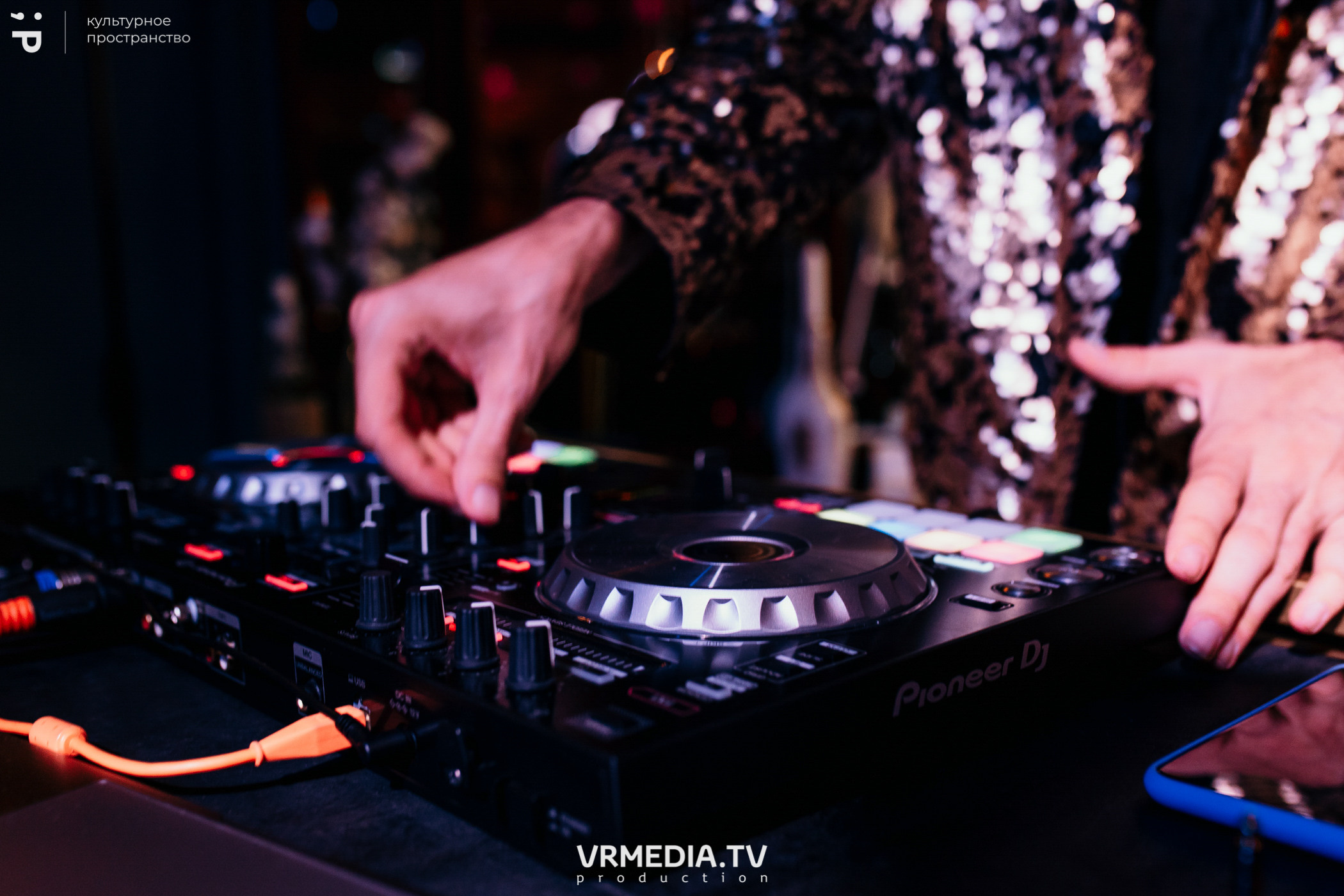 #Редакция_Лето: Time 92 в культурном пространстве «Редакция»