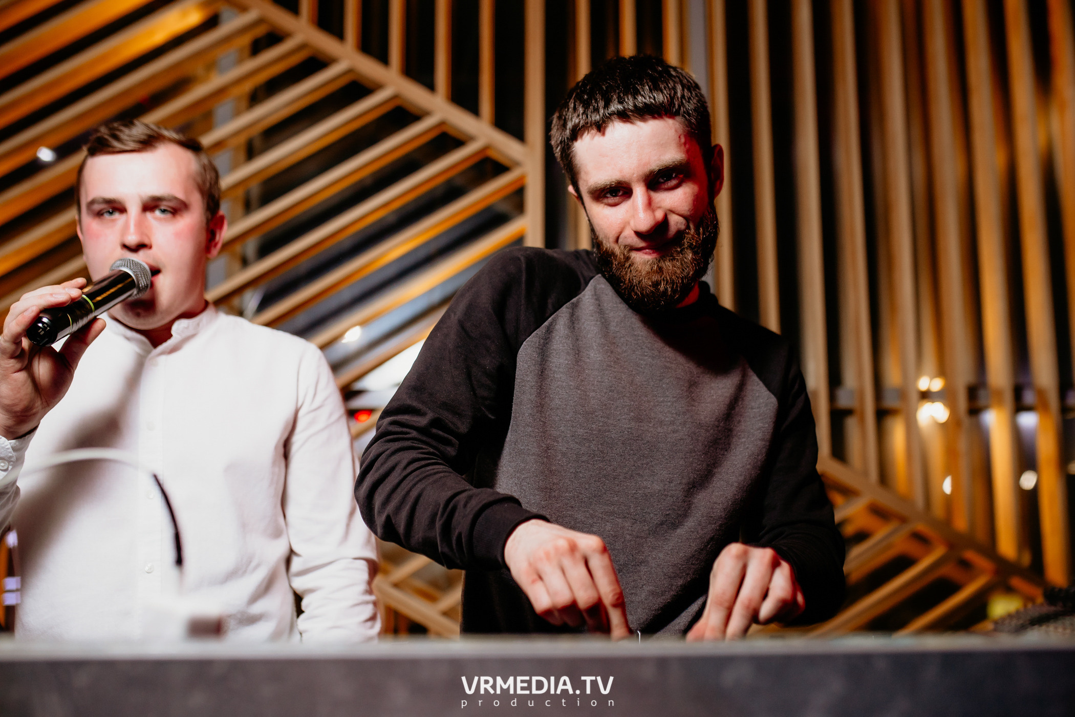 Выходные в баре «DOSKI»