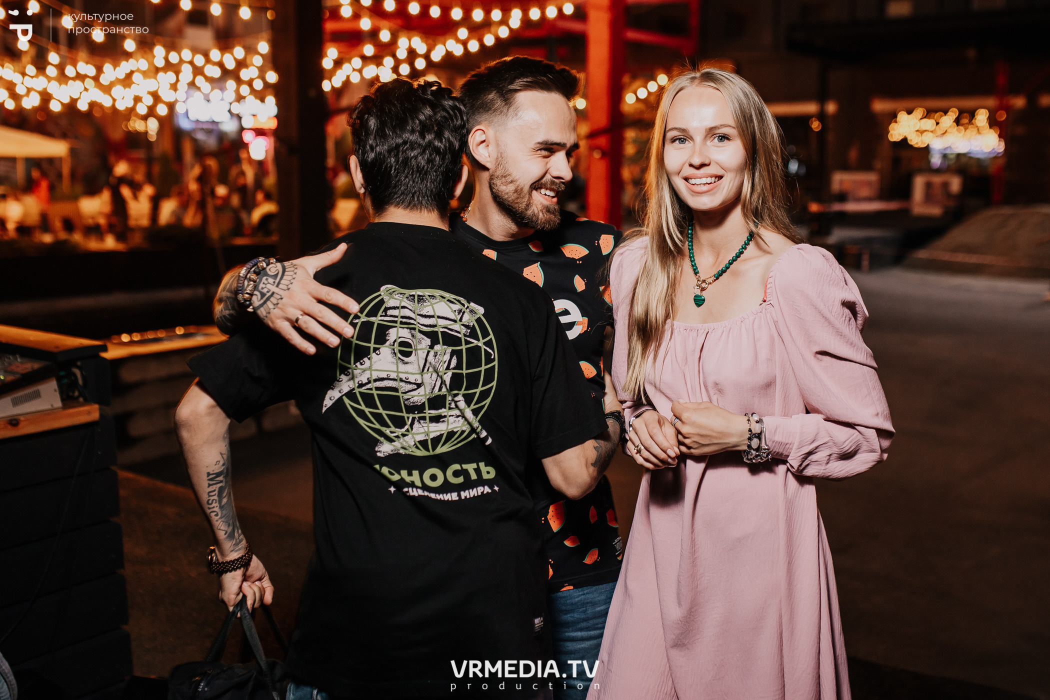 11 Friends of Chao в культурном пространстве «Редакция»