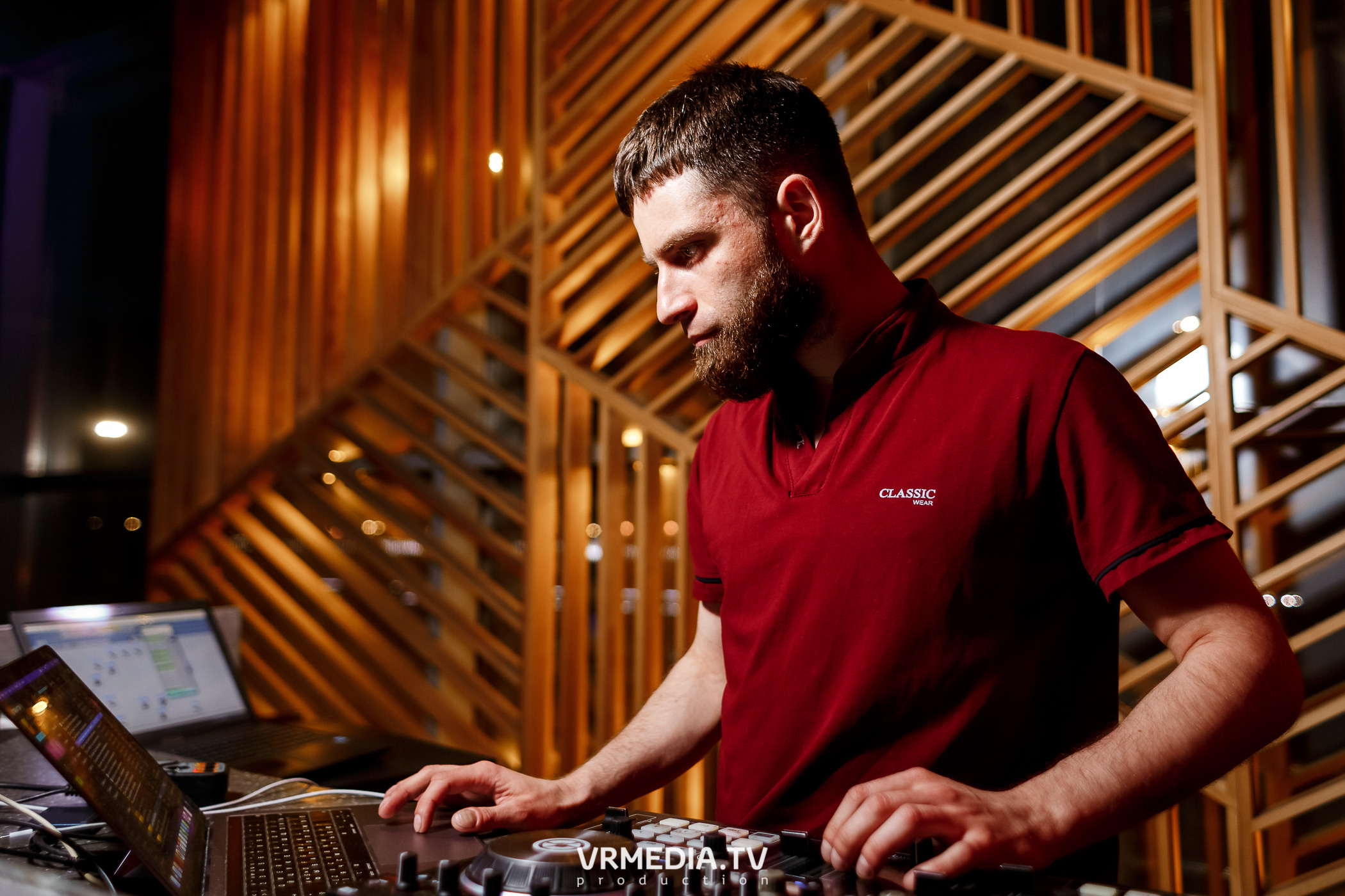 Выходные в баре «DOSKI»