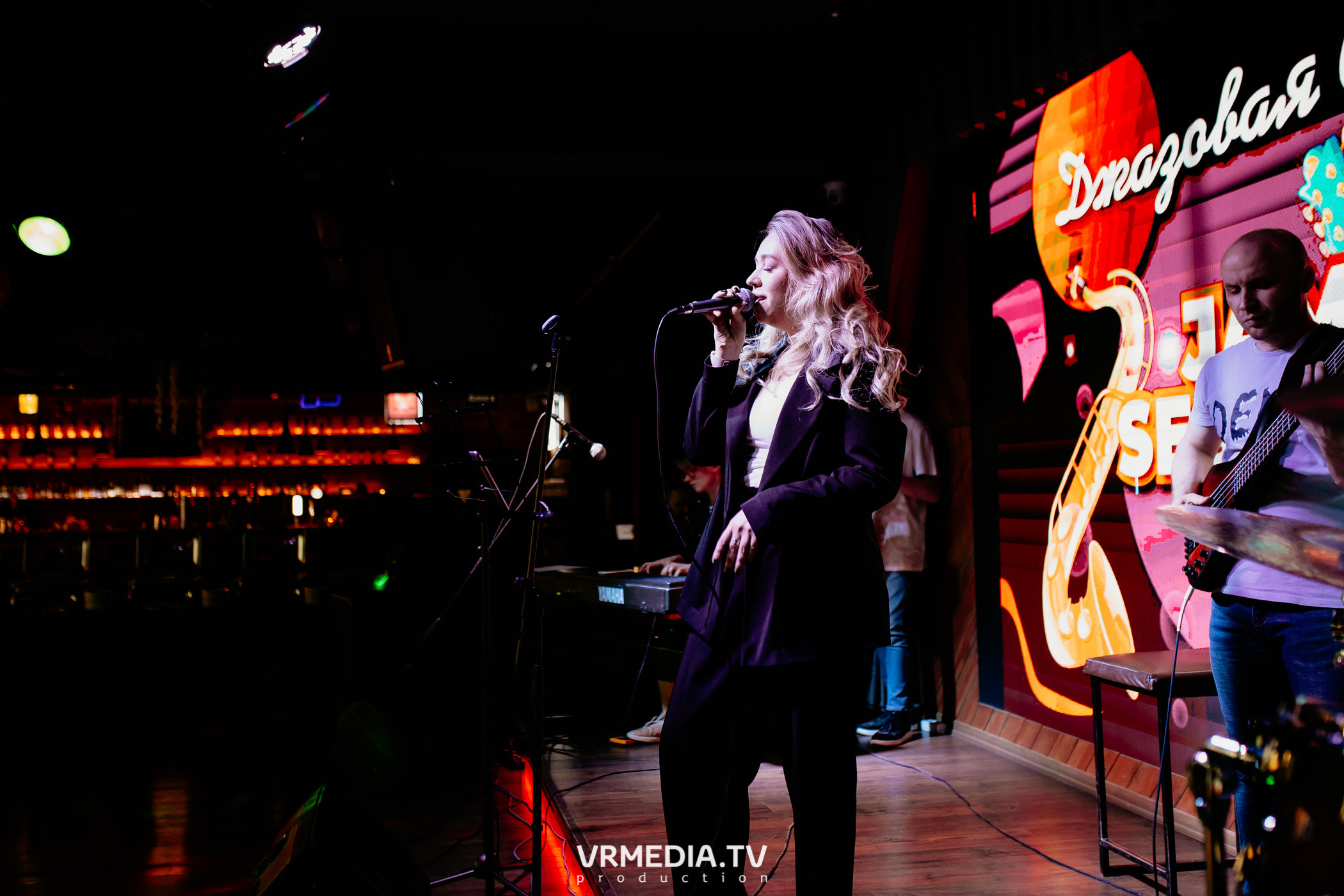 Джазовая среда. Jam session