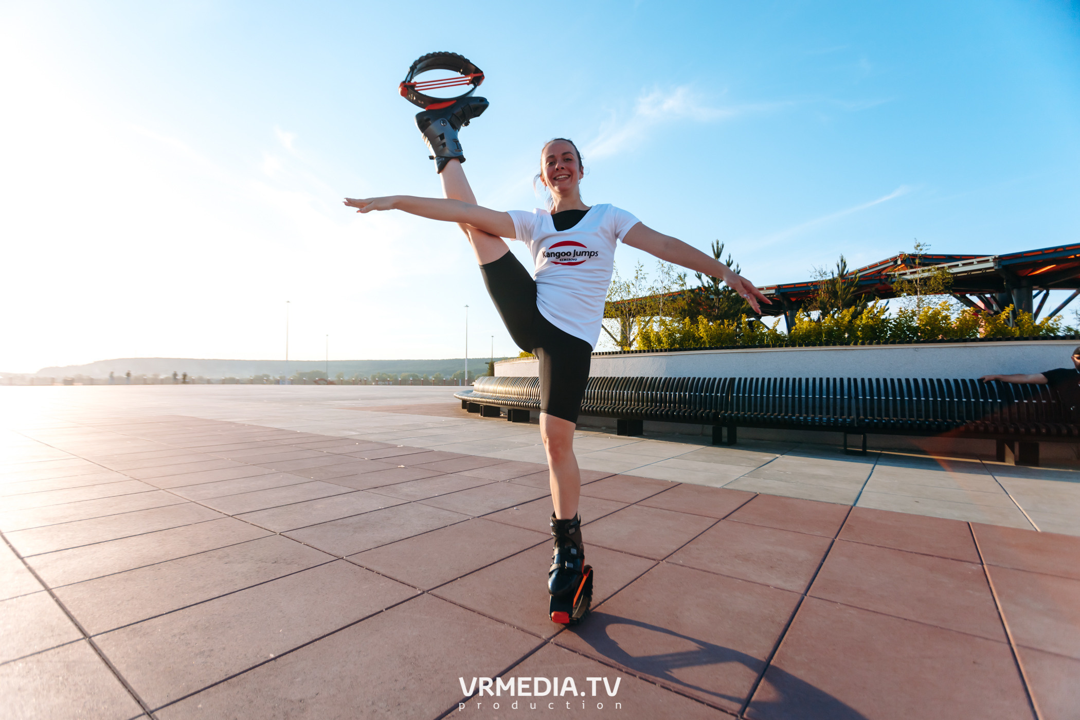 Открытая тренировка «Kangoo jumps»