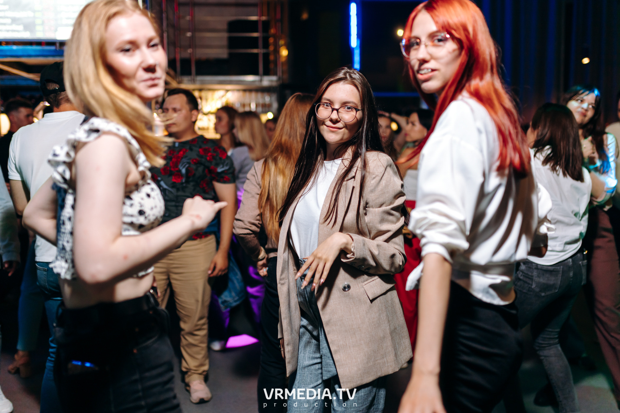 Angels в баре «DOSKI»