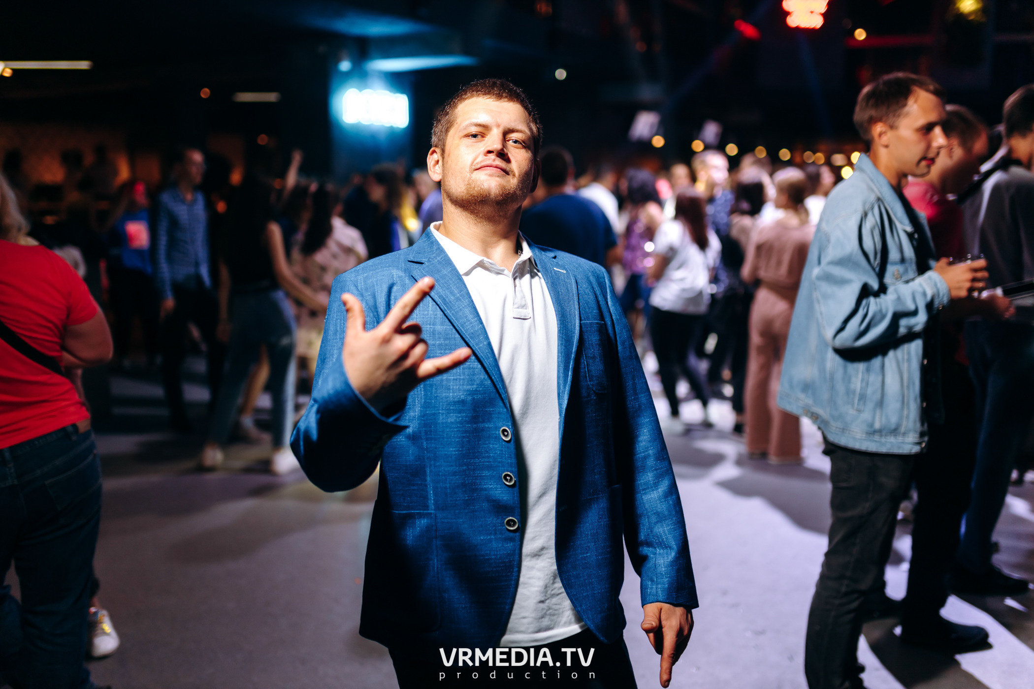 Выходные в баре «DOSKI»