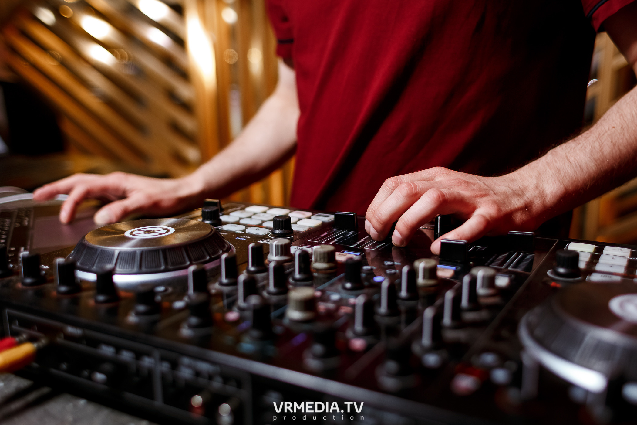 Выходные в баре «DOSKI»