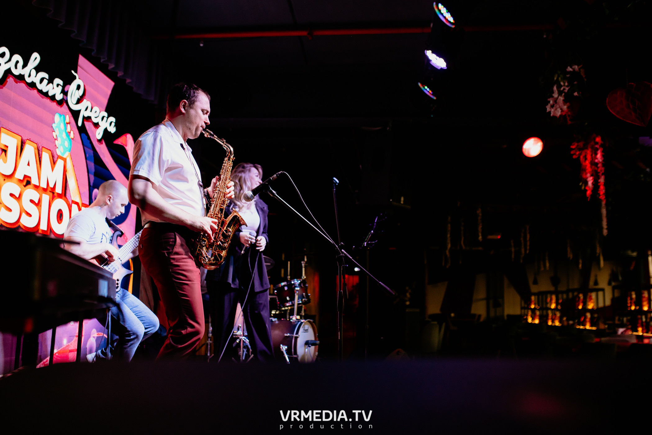 Джазовая среда. Jam session