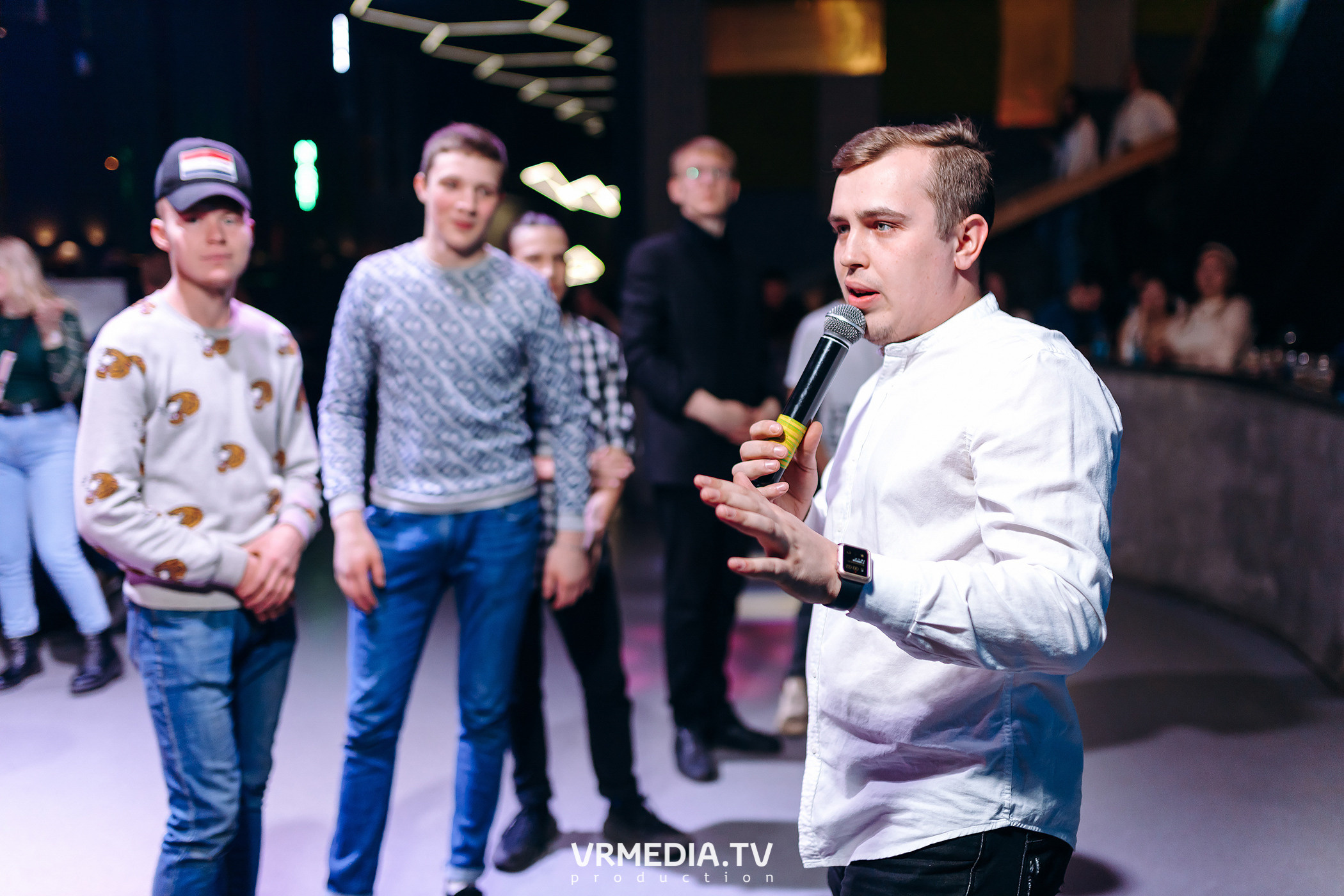 Выходные в баре «DOSKI»