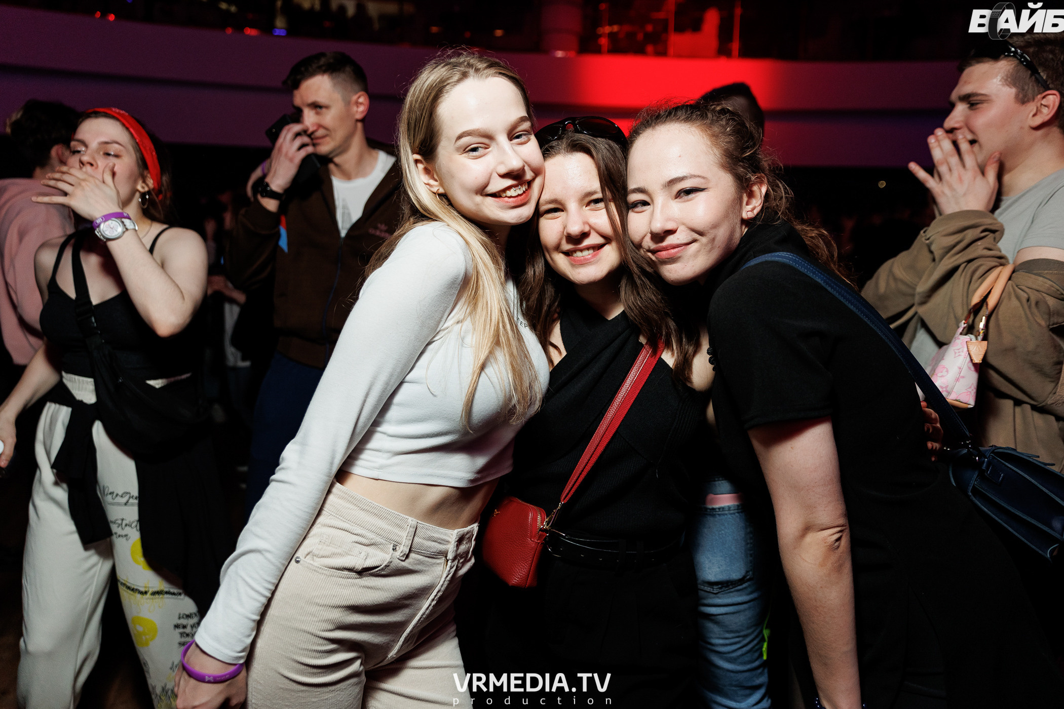 Молодость простит