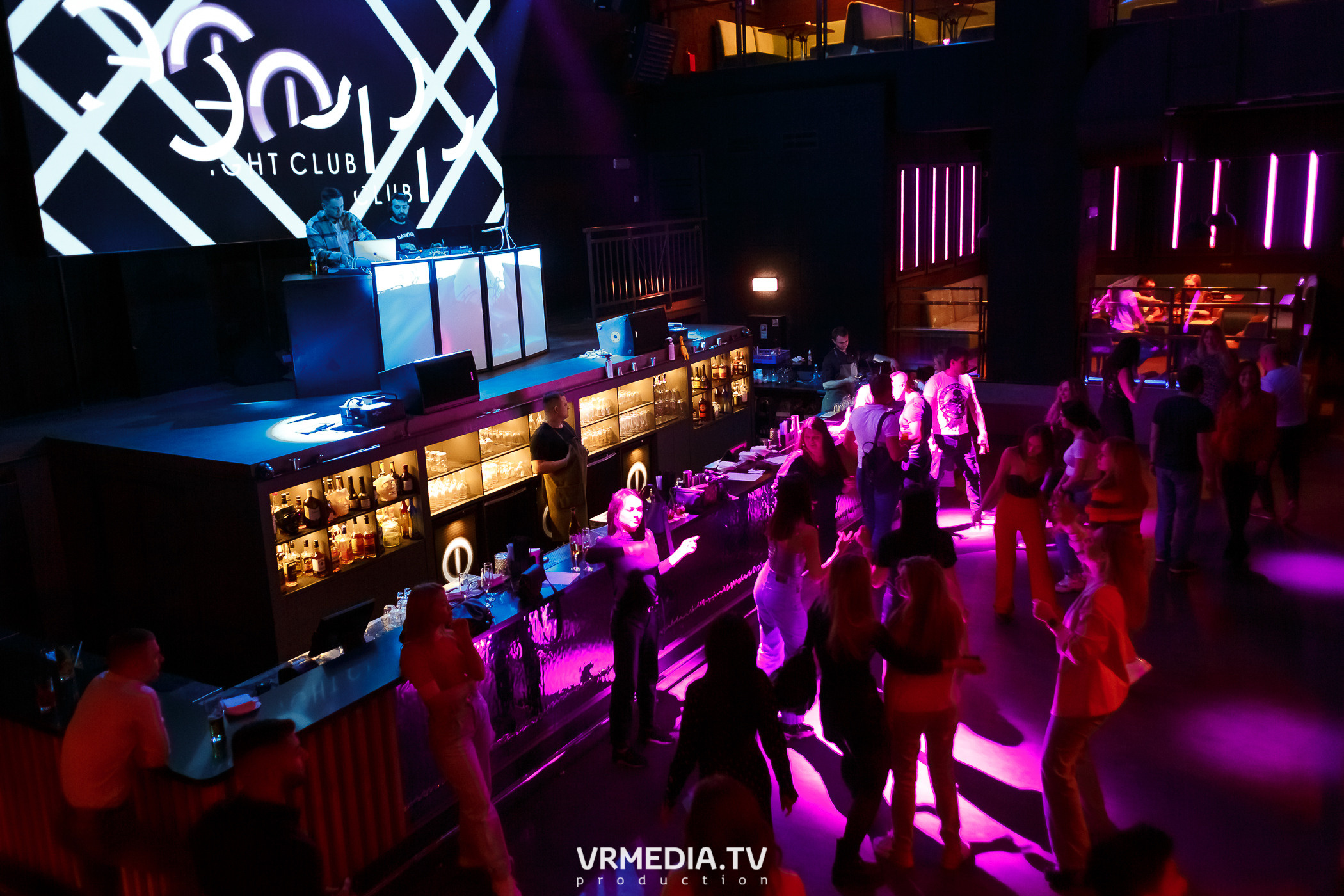 Выходные в ночном клубе «ЭФИР»