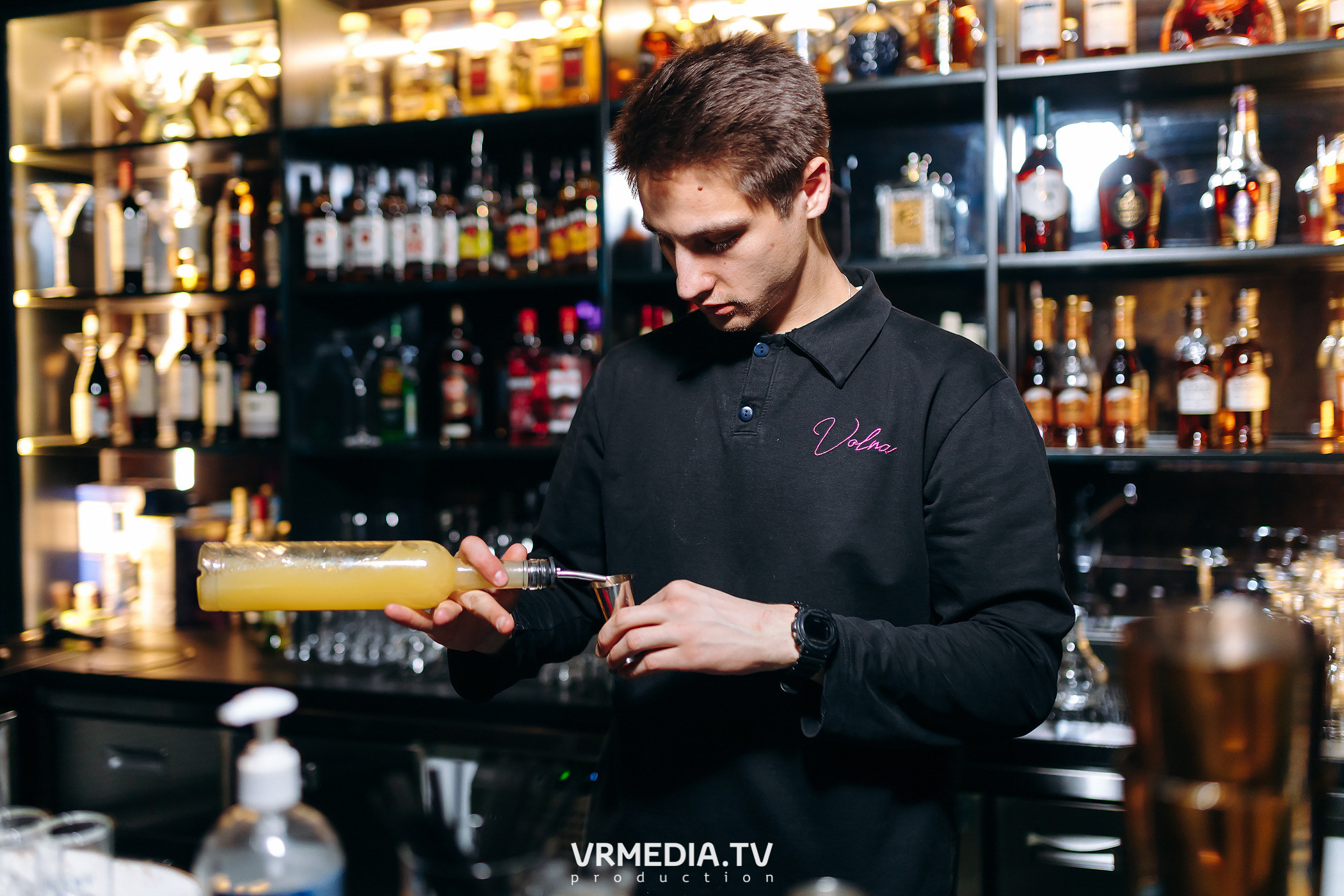 Колесо фортуны в караоке-баре «Volna»