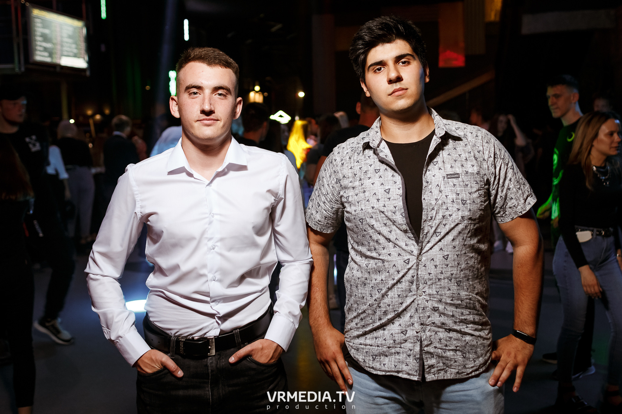 Выходные в баре «DOSKI»