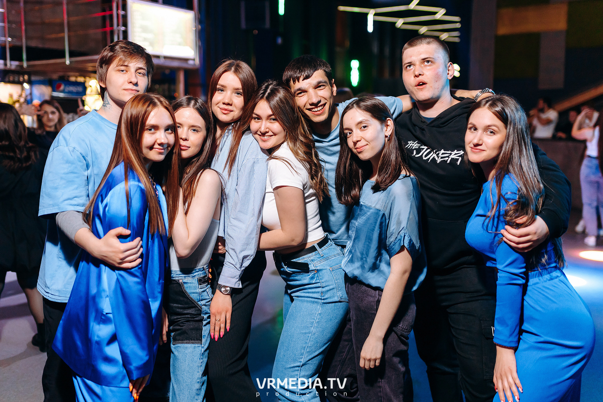 Выходные в баре «DOSKI»