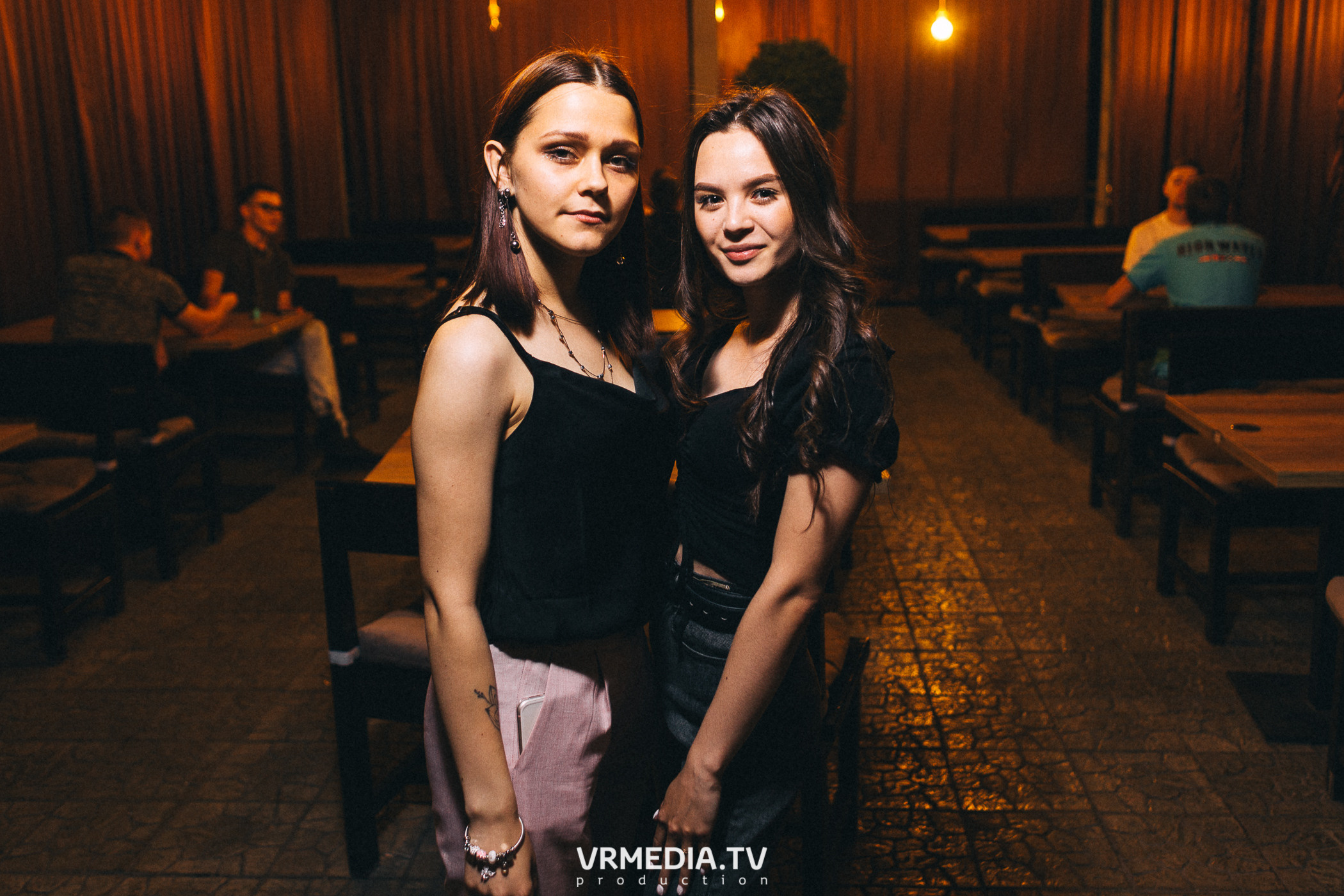 На чилле в баре «DOSKI»