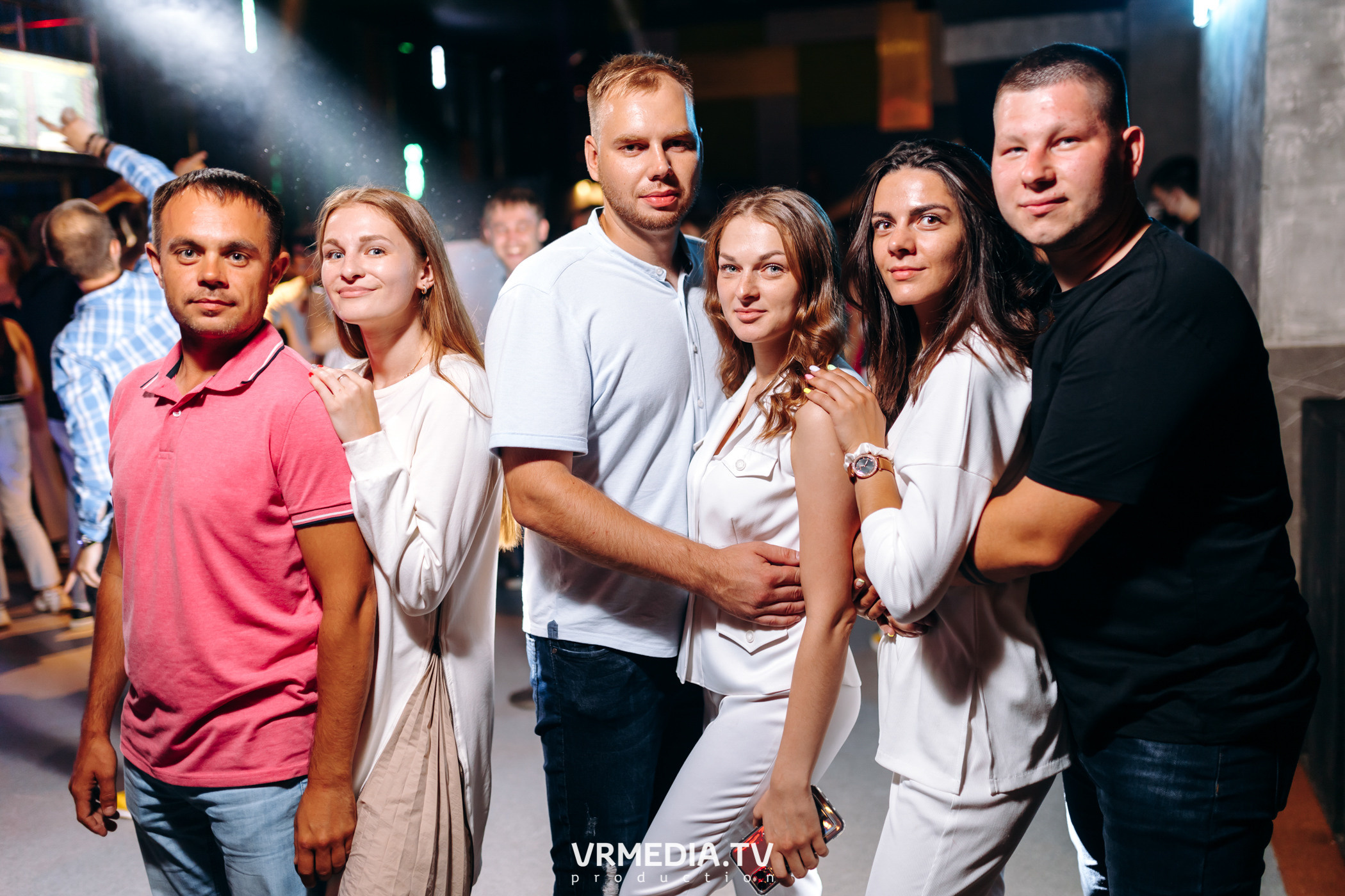 Выходные в баре «DOSKI»