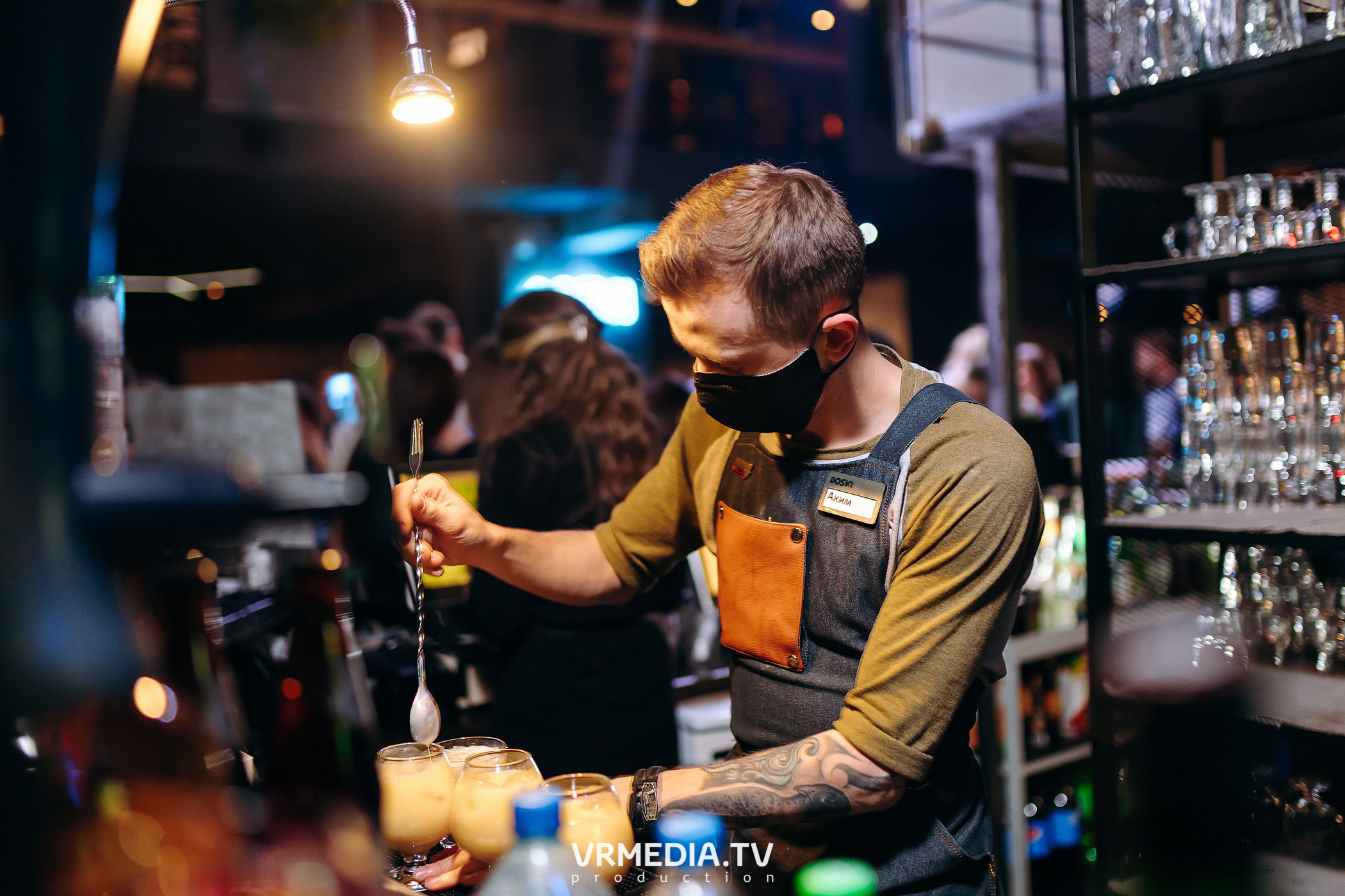 Выходные в баре «DOSKI»