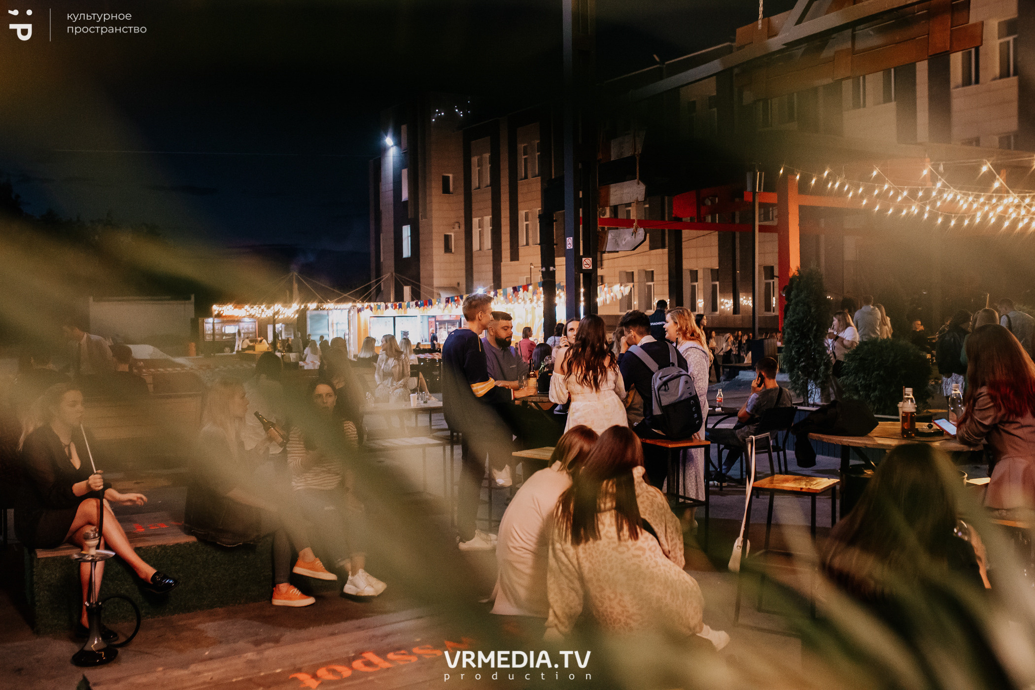 11 Friends of Chao в культурном пространстве «Редакция»